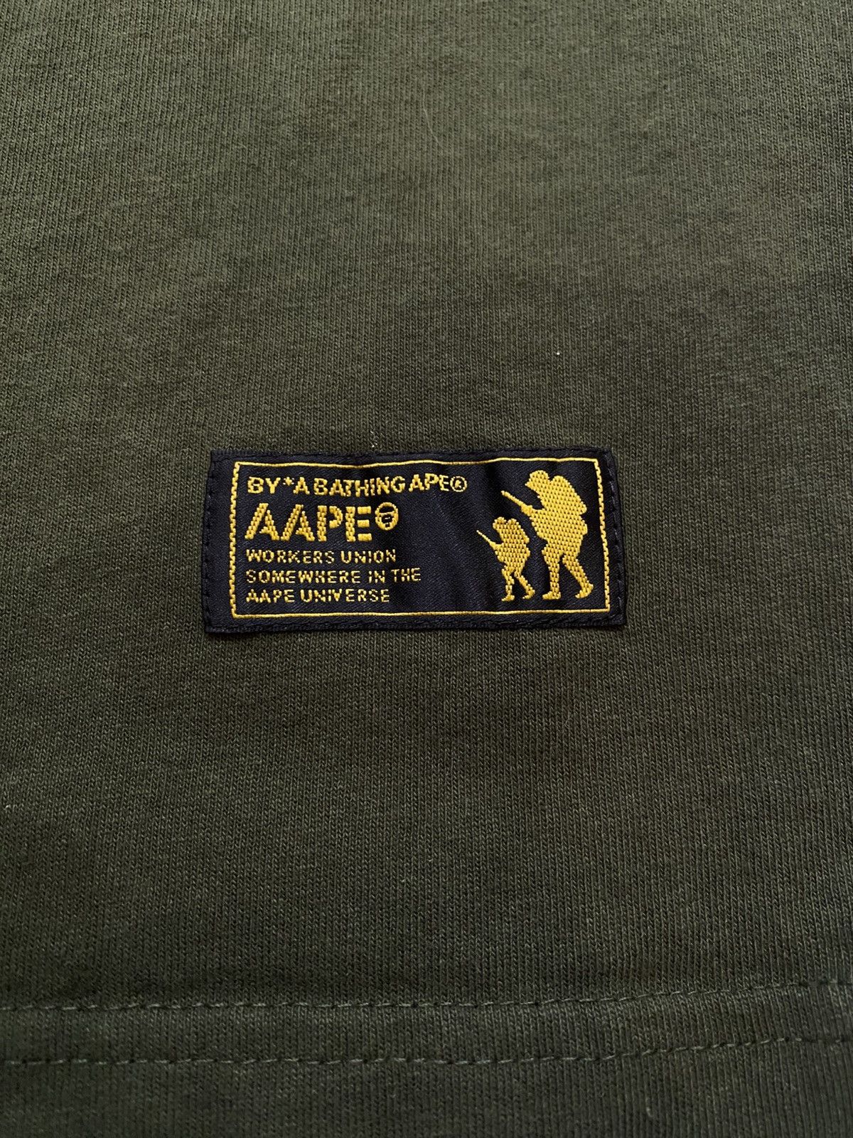 Aape Aape by A Bathing Ape Big logo y2k Camo T shirt Size US L / EU 52-54 / 3 - 19 Thumbnail