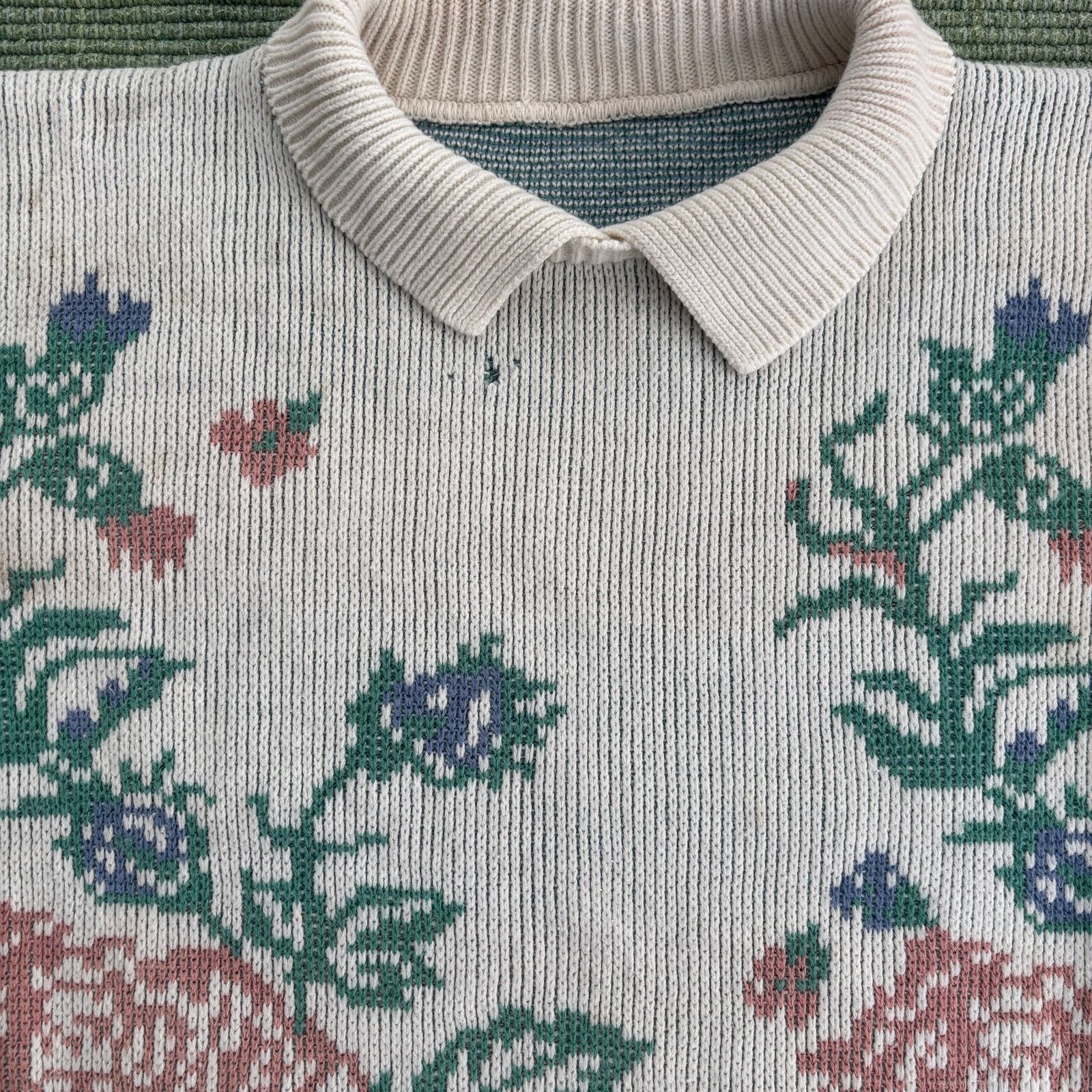 Vintage Vintage rose floral womens collared knit grandma sweater Size M / US 6-8 / IT 42-44 - 2 Thumbnail