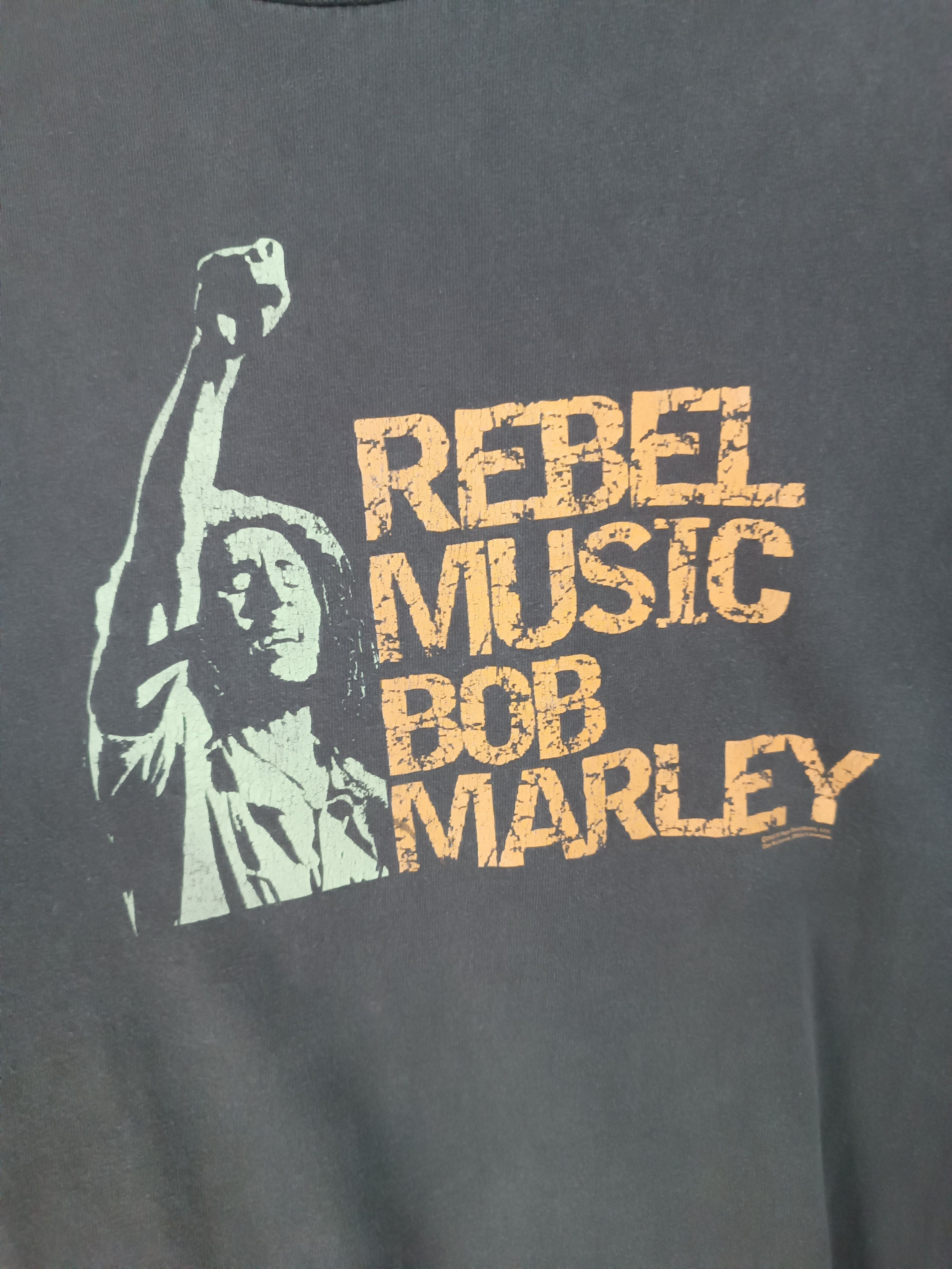Bob Marley VINTAGE '05 REBEL MUSIC BOB MARLEY Y2K SKATERS GRUNGE TEE Size US L / EU 52-54 / 3 - 9 Thumbnail