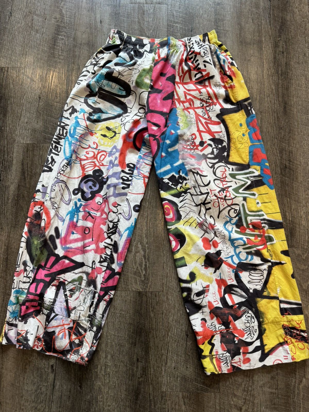 Vetements Vetements Graffiti Trousers Size US 30 / EU 46 - 2 Thumbnail