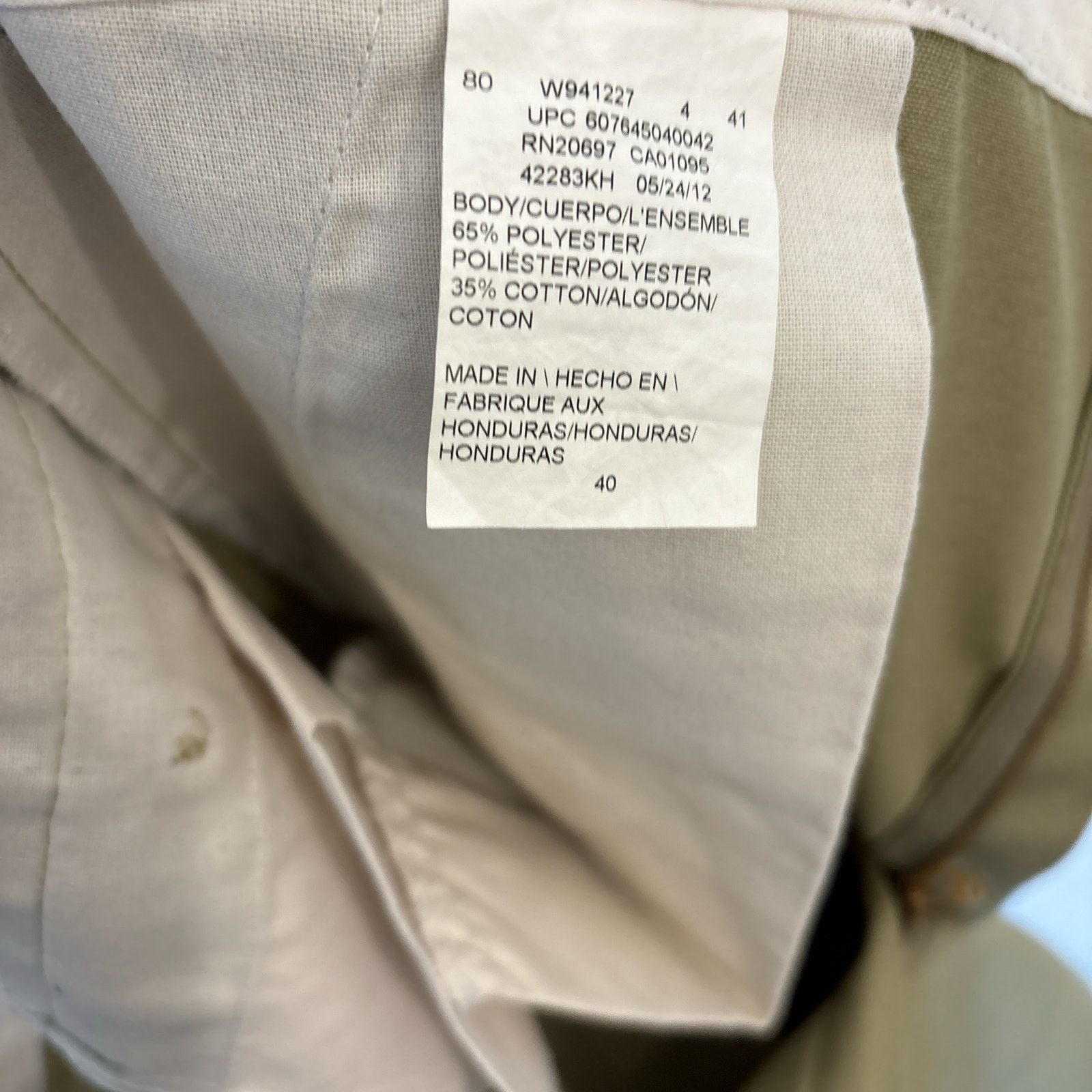 Dickies Vintage 2012 Tan Dickies baggy shorts never worn 40" chino Size US 40 / EU 56 - 6 Thumbnail