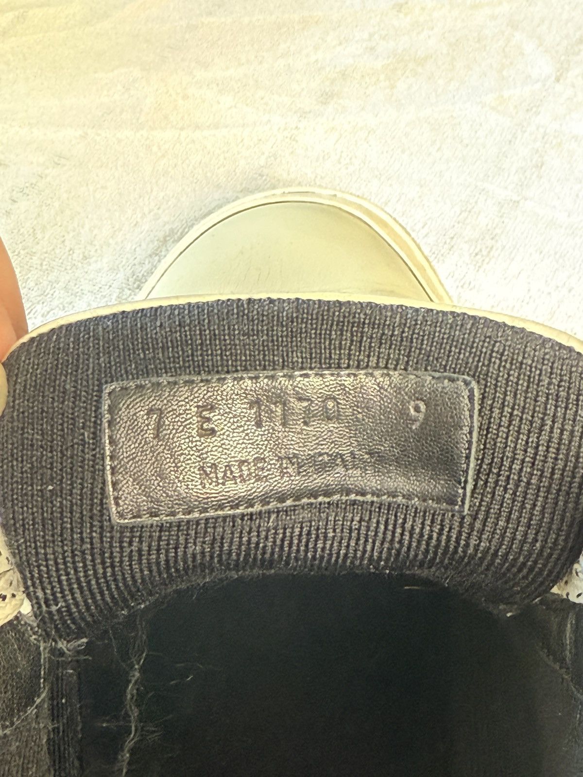 Fendi Fendi Calfskin Hi Tops in Grey Size US 9 / EU 42 - 8 Thumbnail