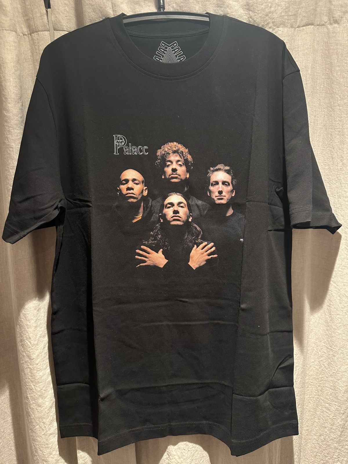 Palace Its A Kinda Magic T-Shirt Size US XL / EU 56 / 4 - 1 Thumbnail