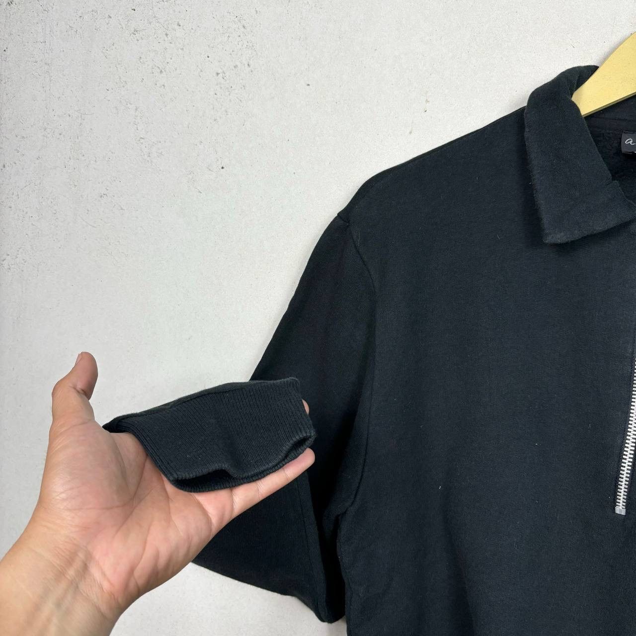 agnes b. Agnes B. Homme Vintage 1/4 Zip Sweatshirt Black Streetwear Size US M / EU 48-50 / 2 - 6 Thumbnail