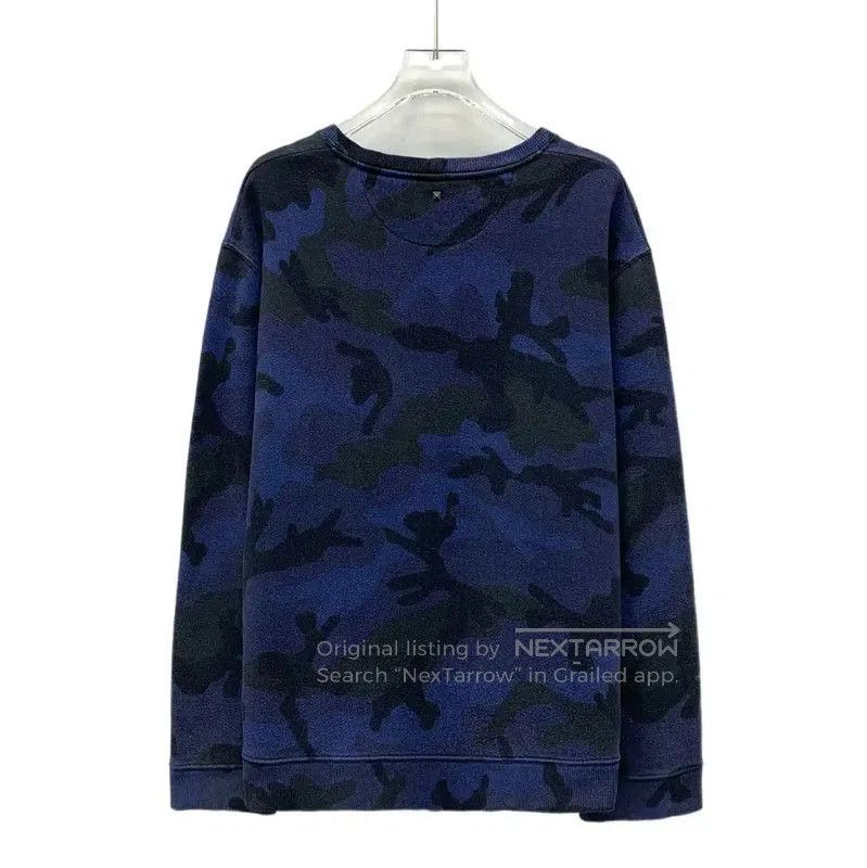Valentino Valentino Men's Camo Crew Sweatshirt in Navy . Size US L / EU 52-54 / 3 - 2 Thumbnail