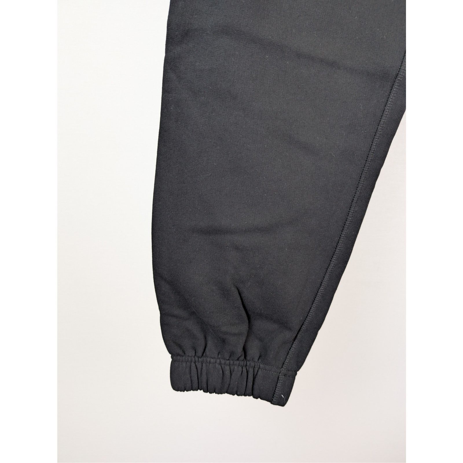 Givenchy o1rshd1 Hug Me Jogging Sweatpants / Trousers in Black Size US XL / EU 56 / 4 - 8 Thumbnail