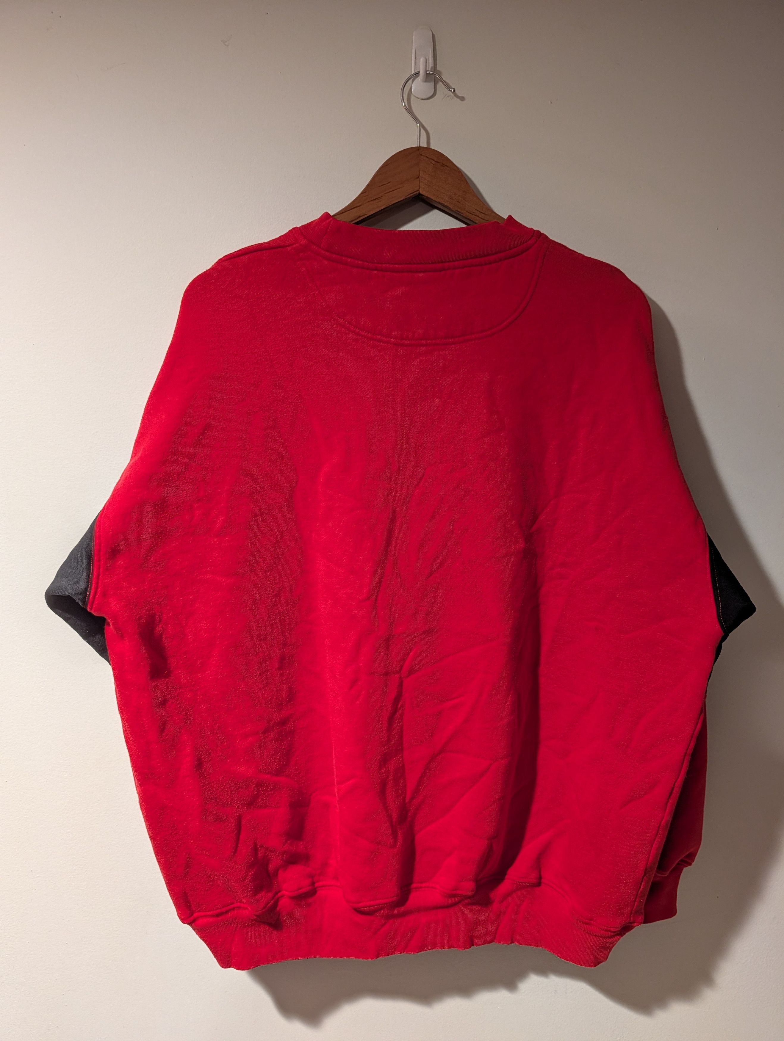 NCAA Vintage UNLV Runnin Rebels Crewneck Mens Crable Sportswear Size US XL / EU 56 / 4 - 6 Thumbnail