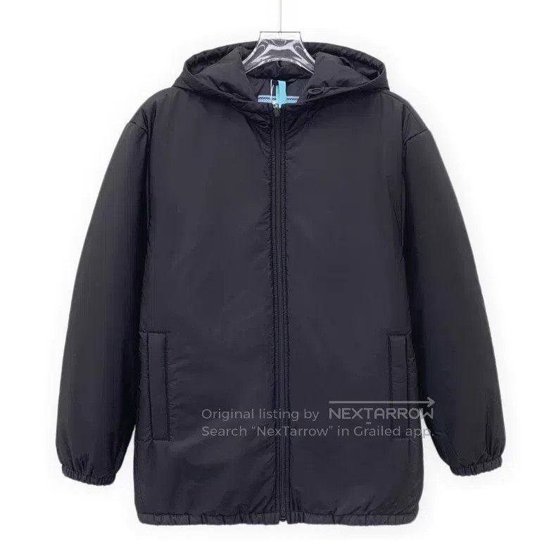 Prada Prada Black hooded zipper long-sleeved down jacket Size XS / US 0-2 / IT 36-38 - 1 Thumbnail