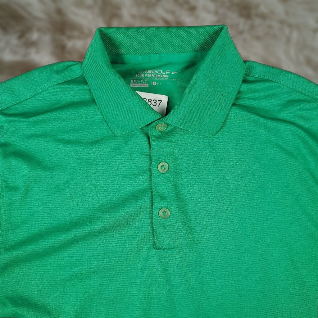Nike Nike Polo Shirt Mens Small Green Dri Fit Golf Casual Short Sleeve Adult -> Nike Polo Shirt Mens Small Green Dri Fit Golf Casual Short Sleeve Adult Size US S / EU 44-46 / 1 - 1 Thumbnail