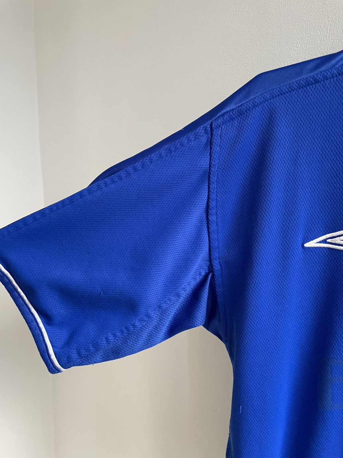 Umbro Chelsea 2003 2004 2005 Football Shirt Soccer Jersey Umbro Size US M / EU 48-50 / 2 - 12 Thumbnail
