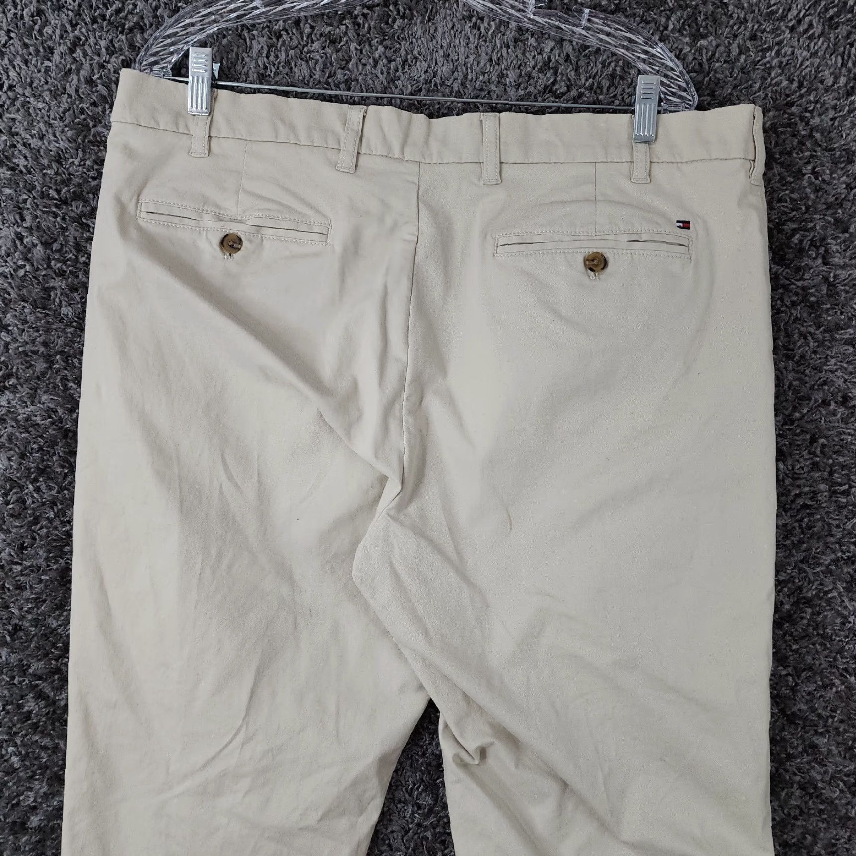 Tommy Hilfiger Tommy Hilfiger Pants Mens Beige Slim Fit Straight Leg Size 38x31 Chino Slimming 38 31 Beige Mens Size US 38 / EU 54 - 7 Thumbnail