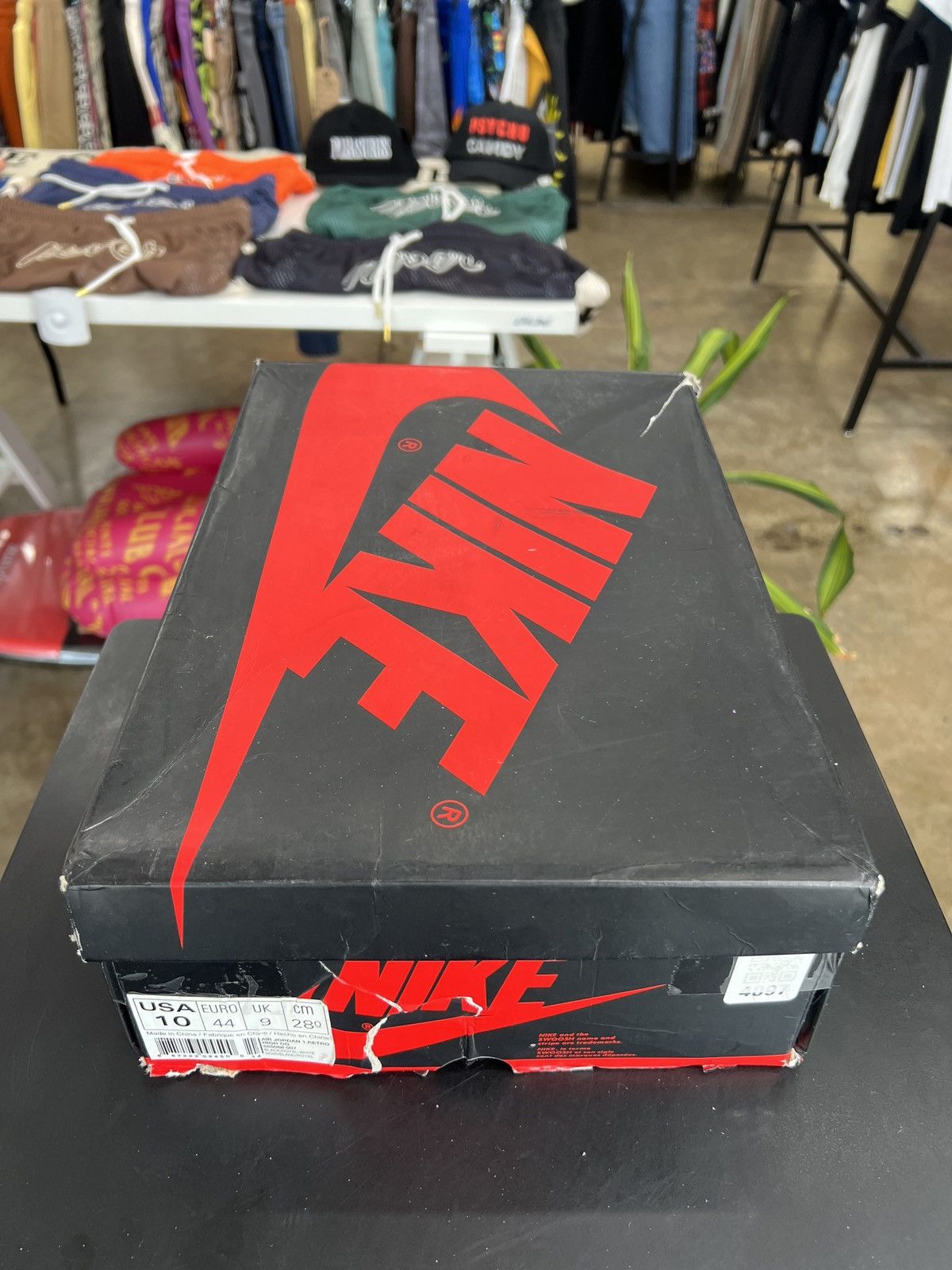 Jordan Brand × Nike Air Jordan 1 Royal Sz. 10 (2017) Size US 10 / EU 43 - 12 Thumbnail