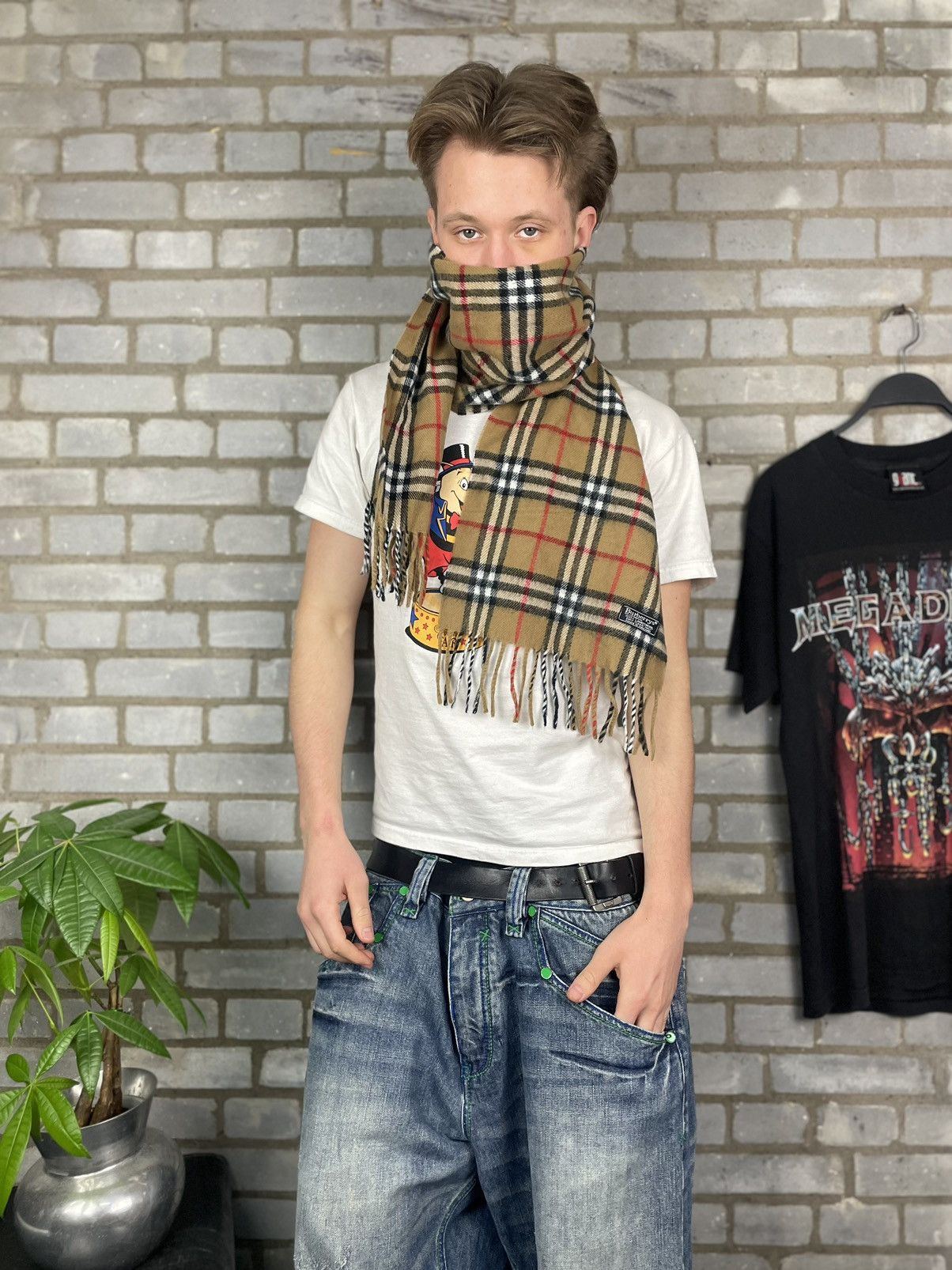 Burberry × Vintage Burberry vintage 100% lambswool checked scarf Size ONE SIZE - 1 Thumbnail