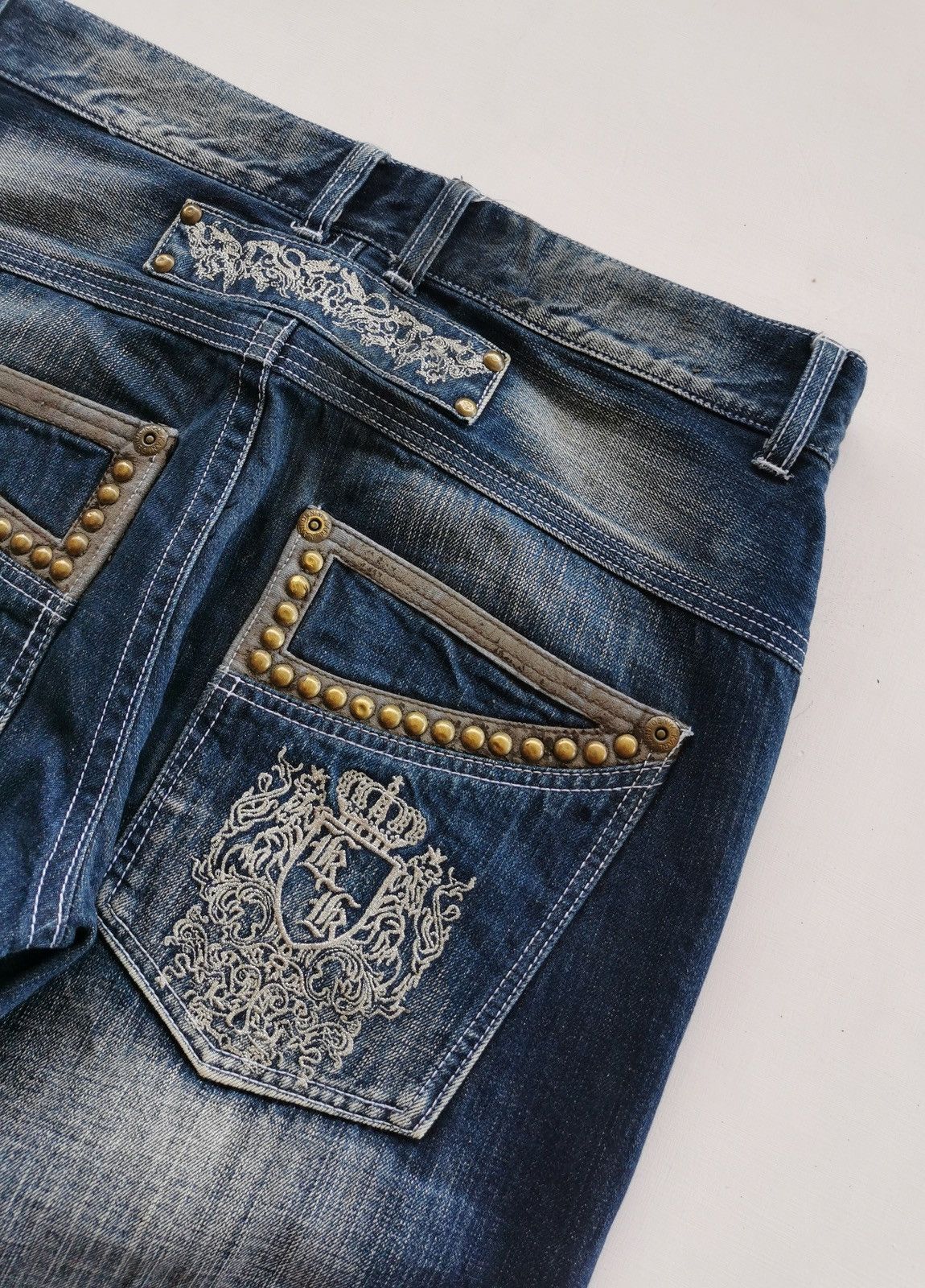 Karl Kani Loose Fit Vintage Karl Kani Studded Embroidery Denim Jeans Size US 34 / EU 50 - 1 Thumbnail