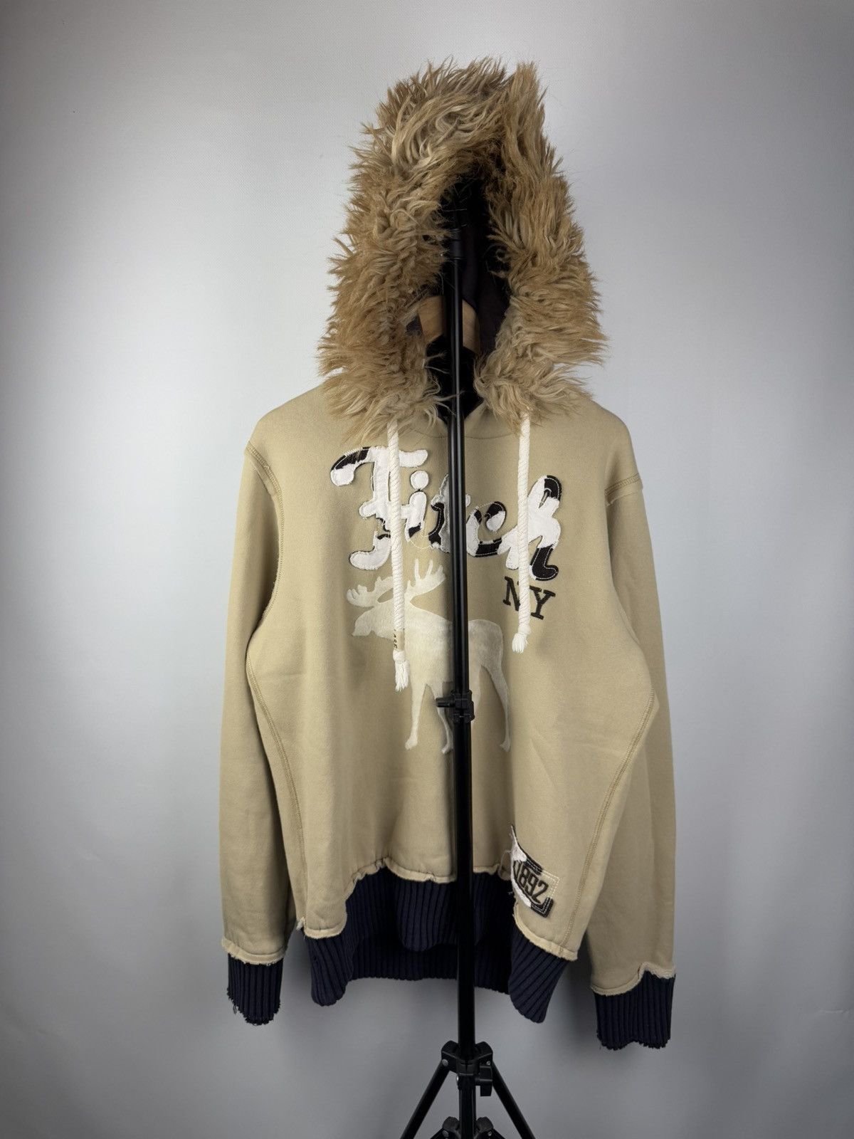 Abercrombie & Fitch × If Six Was Nine Vintage Japanese Y2K Abercrombie & Fitch Fur Zip Up Hoodie Size US L / EU 52-54 / 3 - 1 Thumbnail