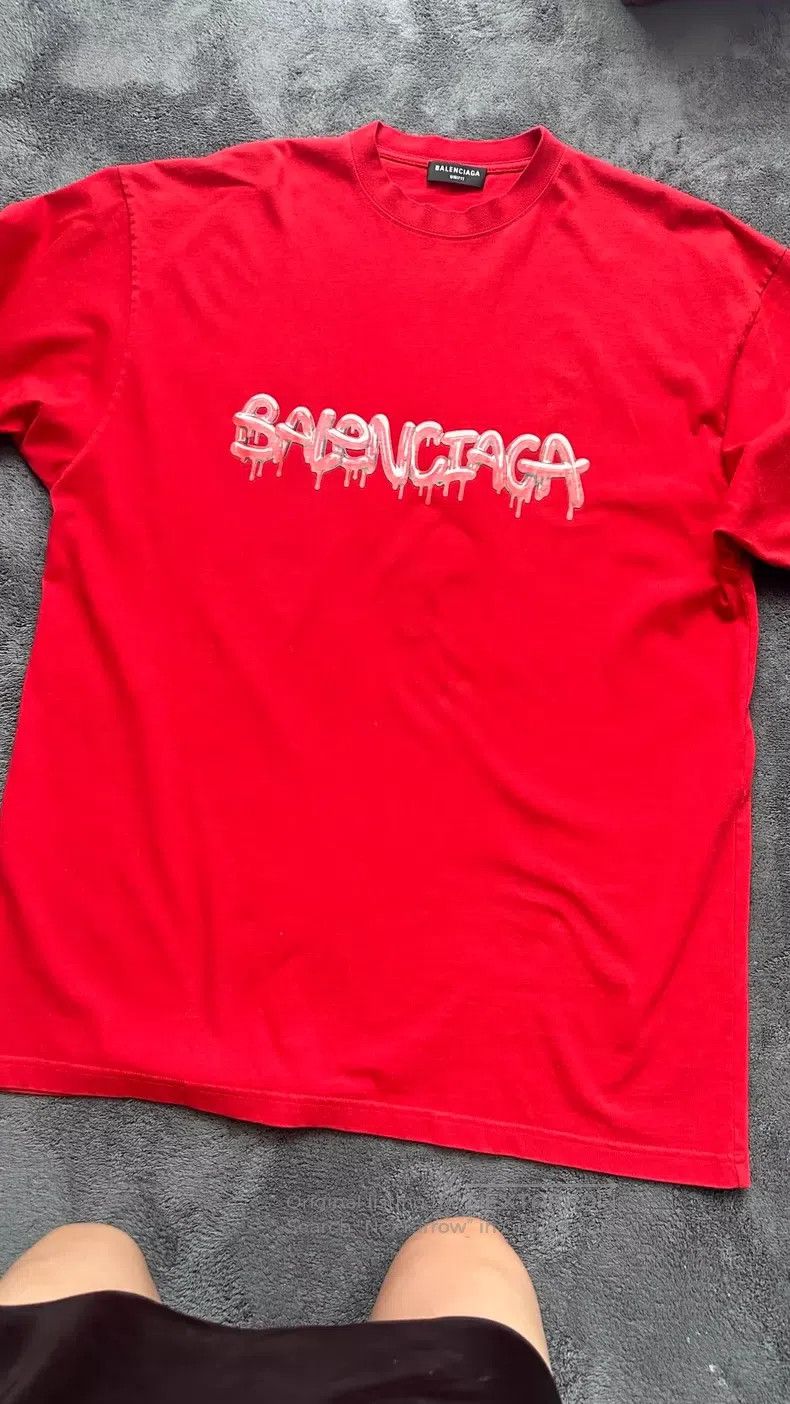 Balenciaga Balenciaga Short-sleeved red jelly graffiti dissolves logo Size US M / EU 48-50 / 2 - 1 Thumbnail