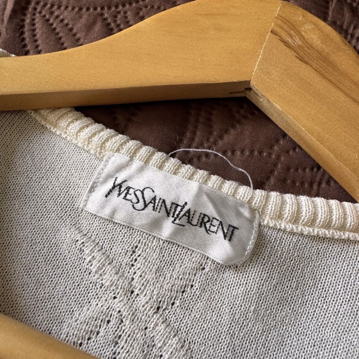 Yves Saint Laurent VINTAGE Yves Saint Laurent YSL Textured Cable Knit Short S/L Size S / US 4 / IT 40 - 7 Thumbnail