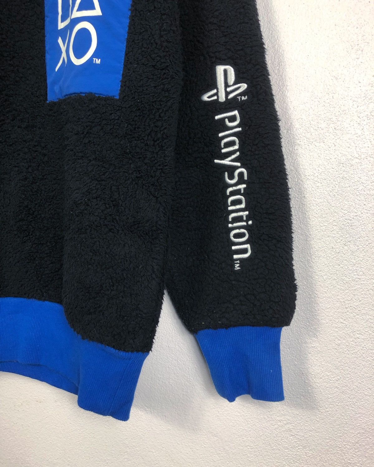 GU × Playstation × Sony Rare Play Station Embroidery Fleece Sweatshirt Size US S / EU 44-46 / 1 - 6 Thumbnail