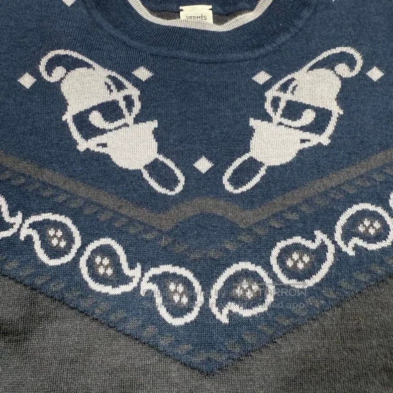 Hermes Hermes 22 Autumn-Winter Silk Cashmere Printed Short Sleeve Size XS / US 0-2 / IT 36-38 - 5 Thumbnail