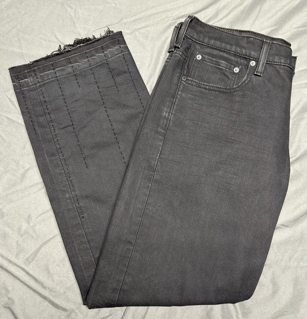 Levi's Levi’s 569 Sashiko Hand Stitched 1/1 Upcycled Unique Size US 33 - 2 Thumbnail