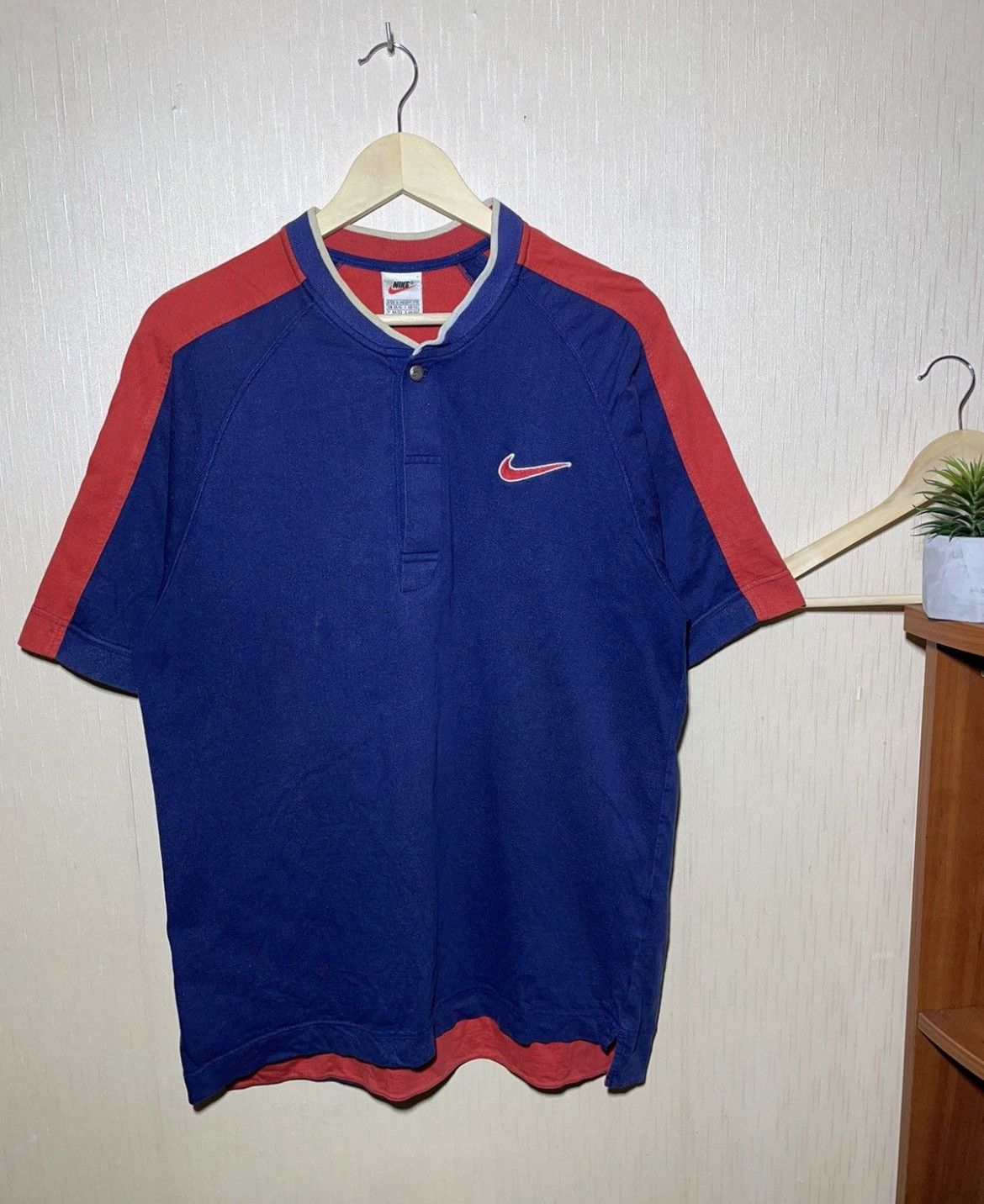 Nike × Vintage Nike vintage y2k T shirt 90s Size US M / EU 48-50 / 2 - 1 Thumbnail