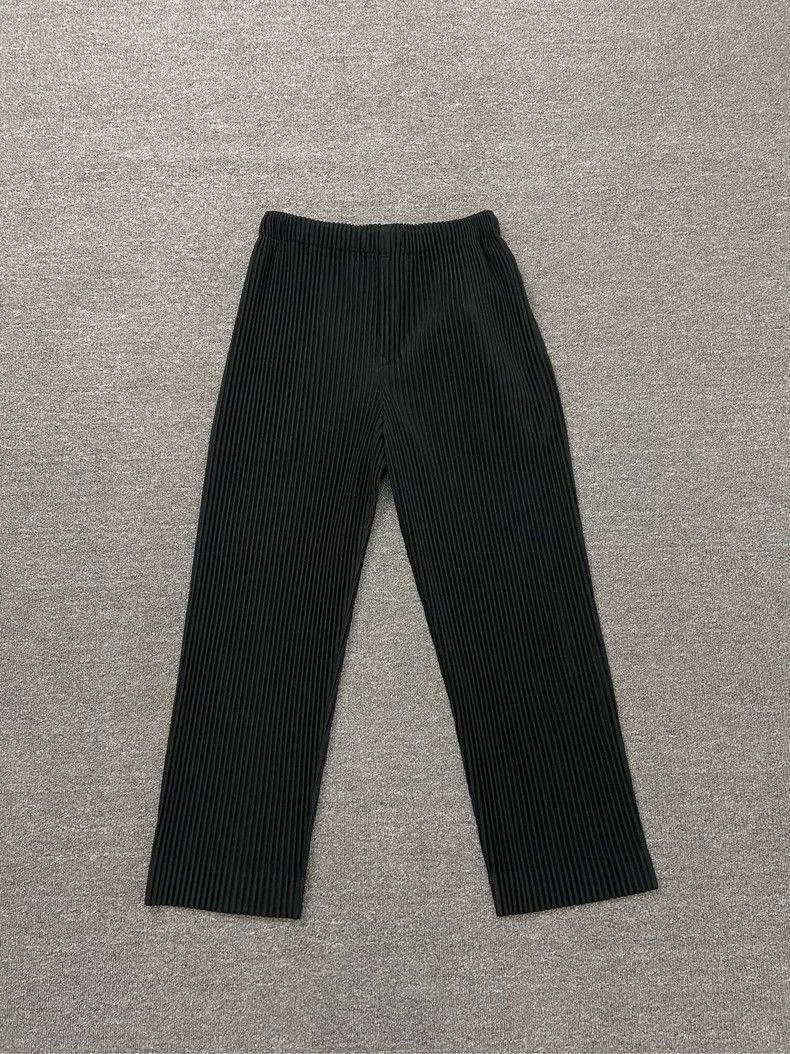 Issey Miyake Issey Miyake size:1 Black classic pleated straight-leg cas Size 22" - 1 Thumbnail