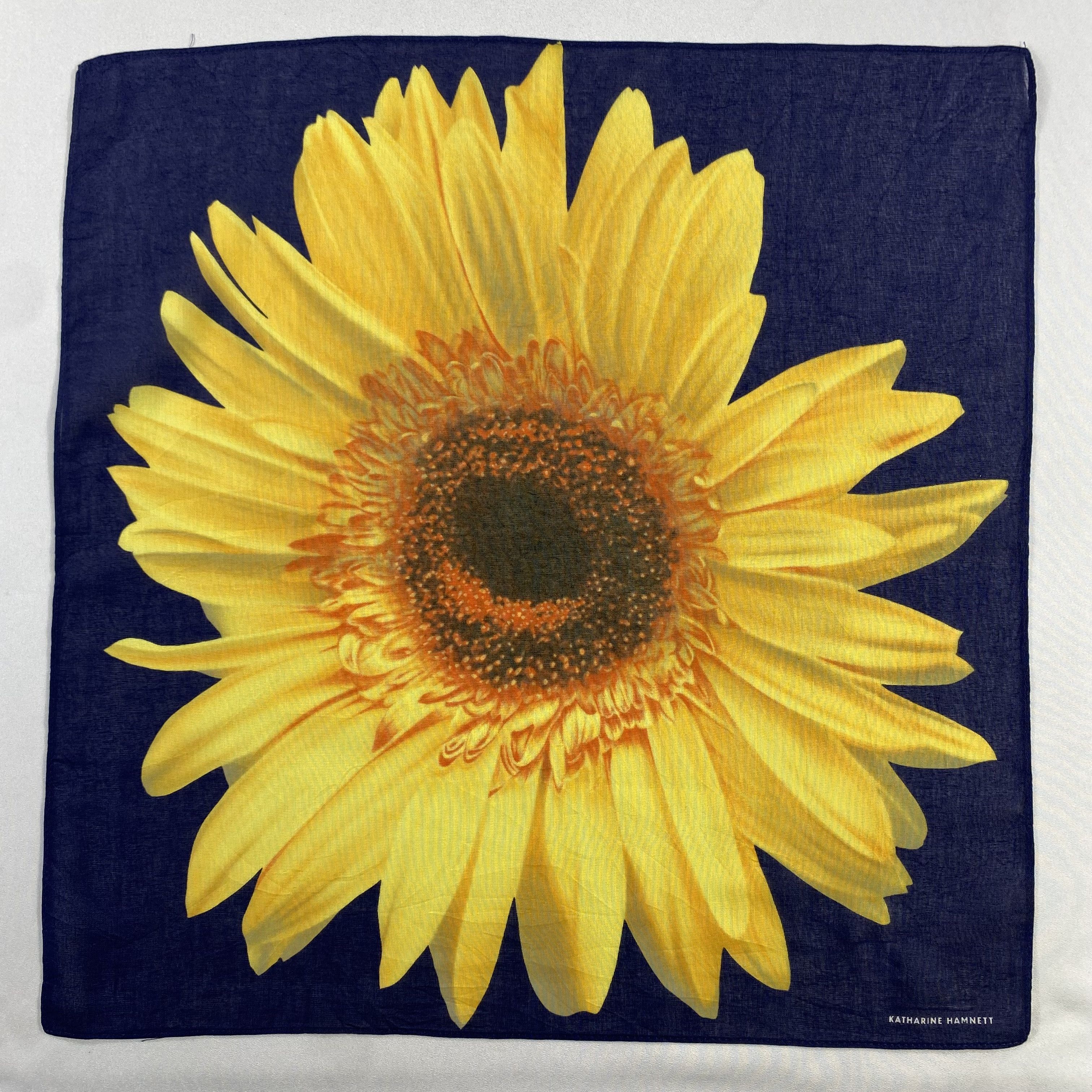 Katharine Hamnett London × Vintage Katharine Hamnett Bandana/ Handkerchief / Neckerchief-1358 Size ONE SIZE - 1 Thumbnail