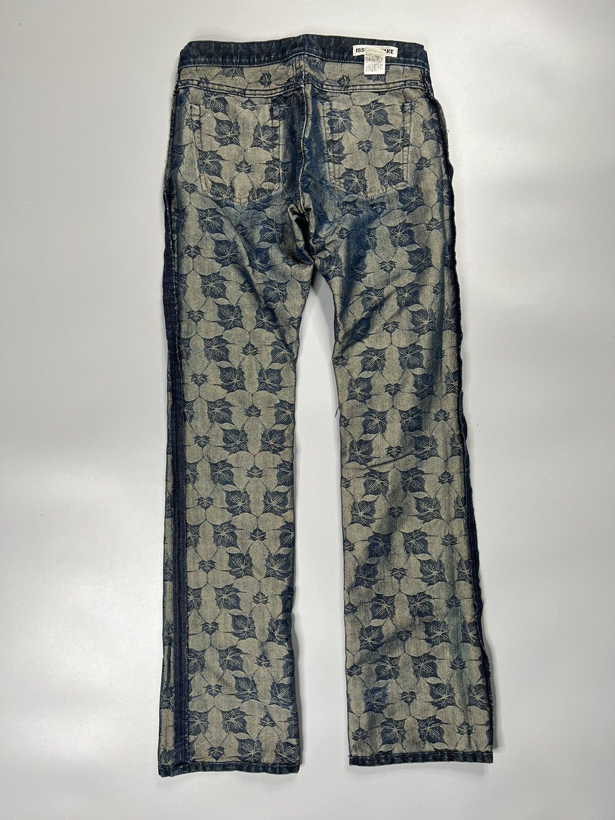 Issey Miyake Issey Miyake F/W 06 Jacquard Weave Floral Jeans Size US 28 / EU 44 - 2 Thumbnail