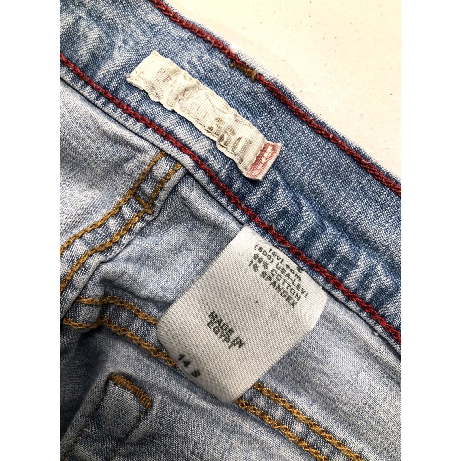 Levi's VINTAGE? Levi's 550 Relaxed Straight Jeans Women 14S Regular 30x27 Blue Denim Cotton 550 Straight Womens Jeans Size 36" / US 14 / IT 50 - 6 Thumbnail