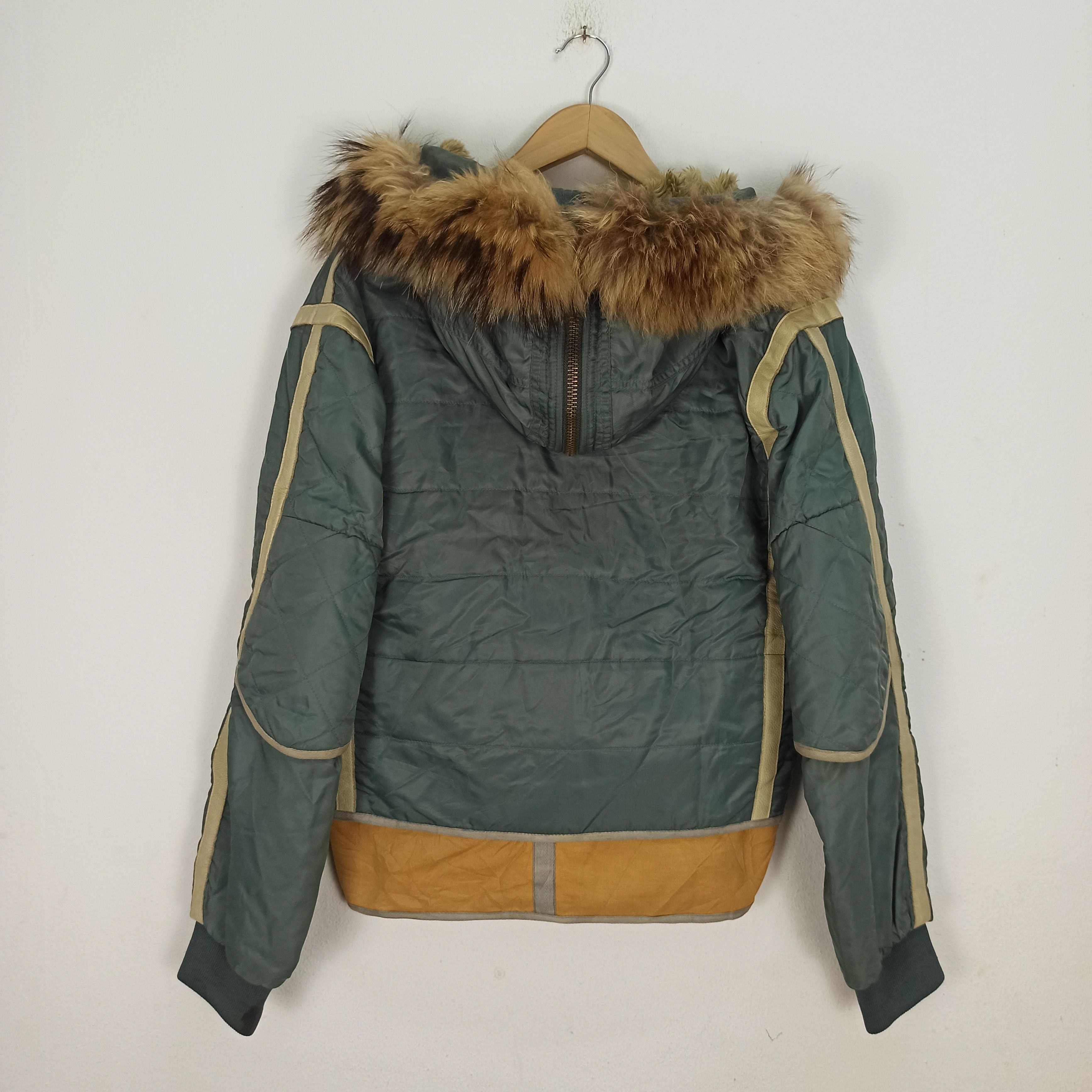 14th Addiction Vintage Chevignon Nylon Jacket Hoodie Fur Style LGB Size US L / EU 52-54 / 3 - 8 Thumbnail