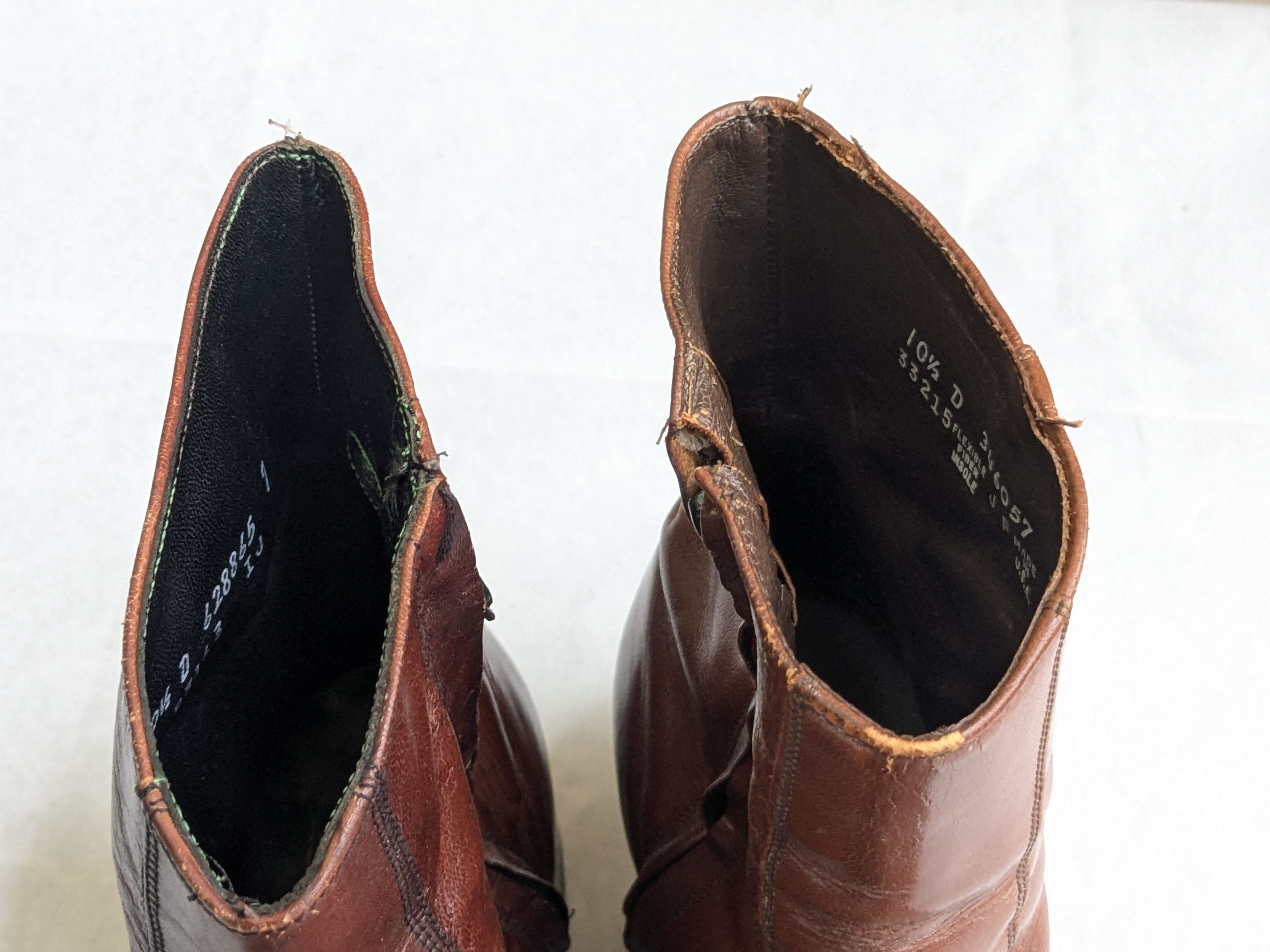 Florsheim Florsheim Side Zip Boots Brown Leather 10.5 D Size US 10.5 / EU 43-44 - 2 Thumbnail