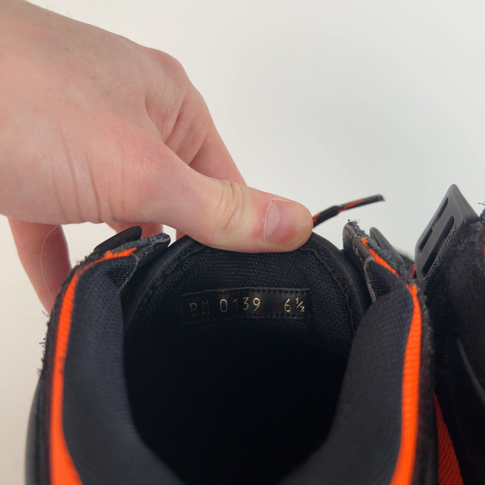 Louis Vuitton Louis Vuitton Orange/Black Hiking Trainer Boots Size US 8 / EU 41 - 7 Thumbnail
