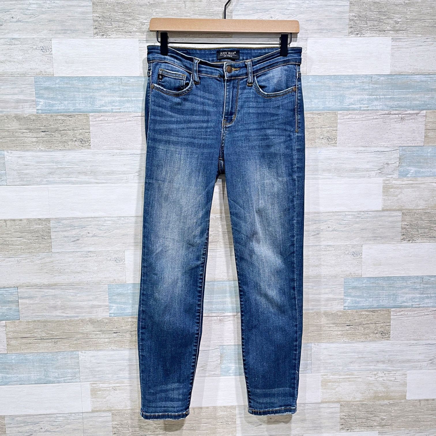 Other Judy Blue Mid Rise Distressed Crop Skinny Jeans Dark 28 Size 28" / US 6 / IT 42 - 1 Thumbnail