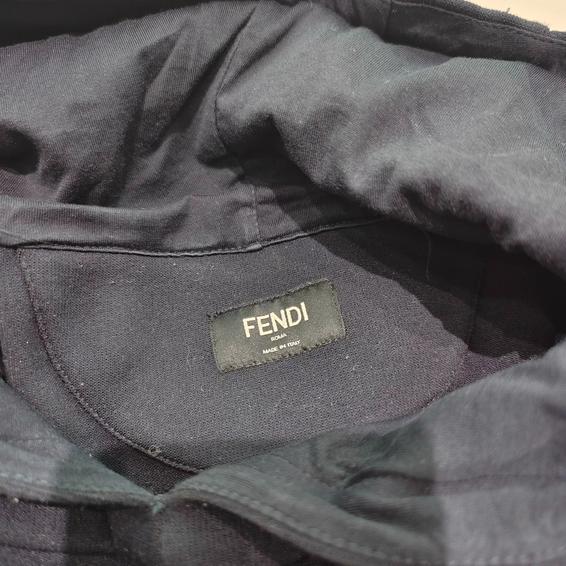 Fendi Fendi like new black sweatshirt authentic Size US M / EU 48-50 / 2 - 3 Thumbnail