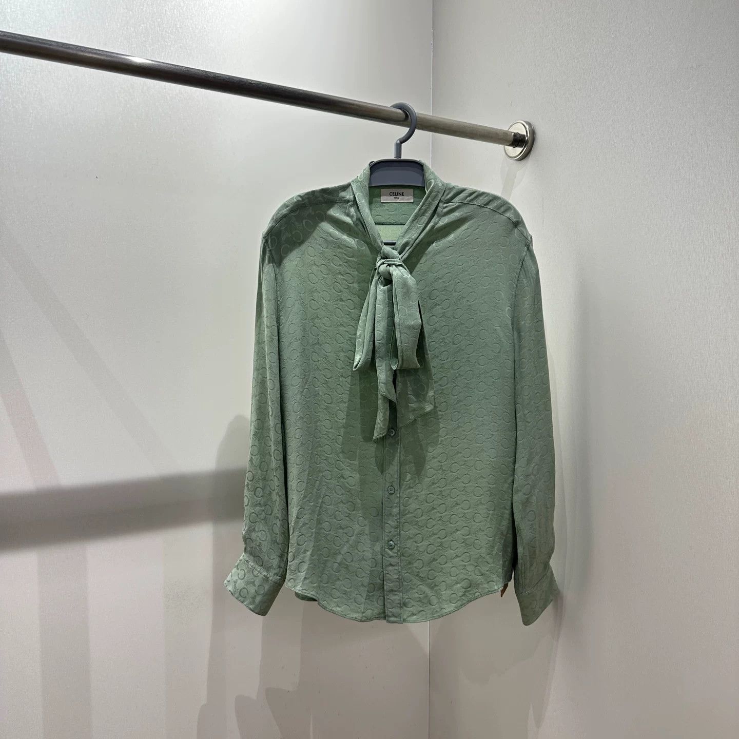 Celine Celine Silk T-Shirt it_42 Women Size M / US 6-8 / IT 42-44 - 1 Thumbnail