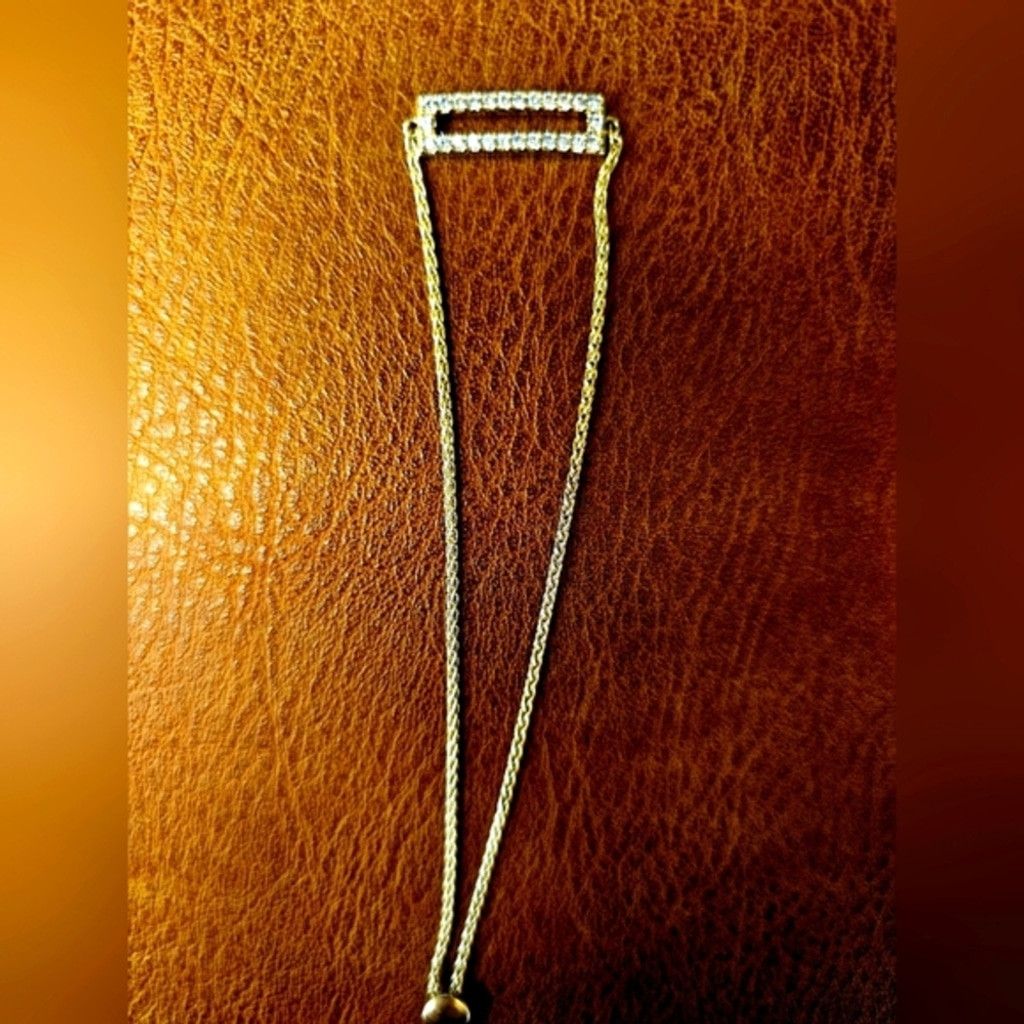 The Unbranded Brand Sophie Harper Elegant Gold-Tone Chain Bracelet Size ONE SIZE - 3 Thumbnail