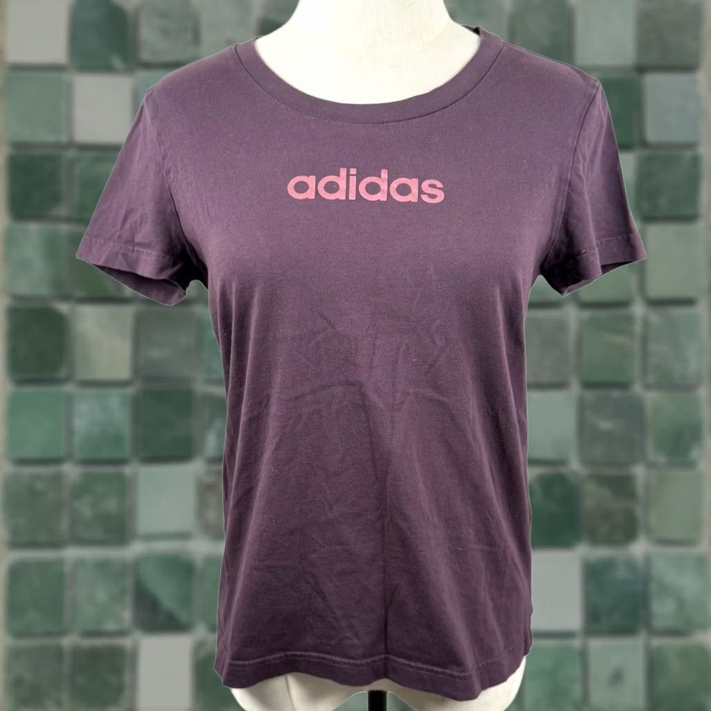 Adidas Adidas T-Shirt Womens M Purple Sporty Gymwear GE1196 Short Sleeve Logo Crew Neck Size M / US 6-8 / IT 42-44 - 1 Thumbnail