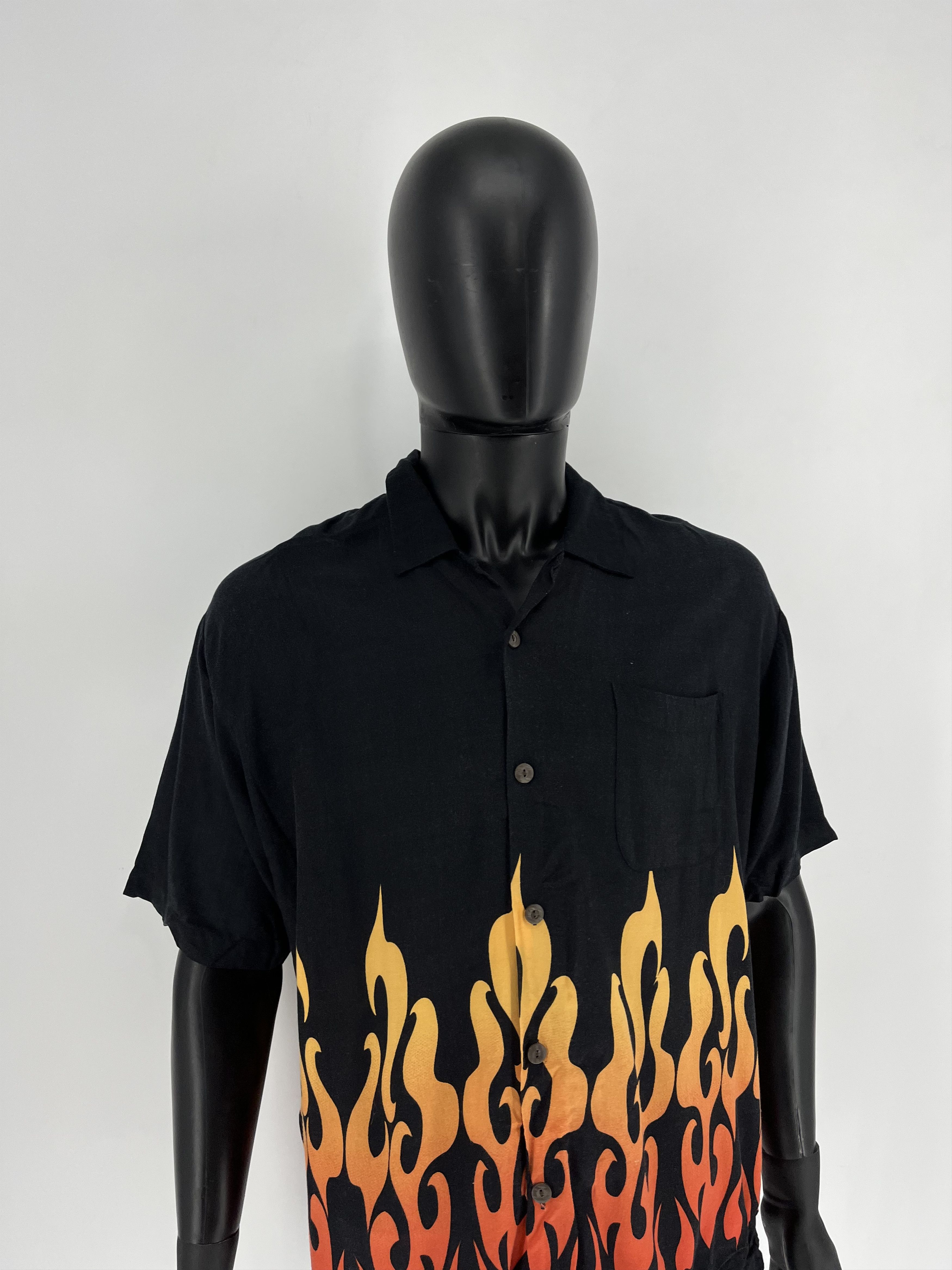Vintage Vintage Hawaiian Red Flames Crazy Japanese Shirt Guy Fieri Size US M / EU 48-50 / 2 - 4 Thumbnail