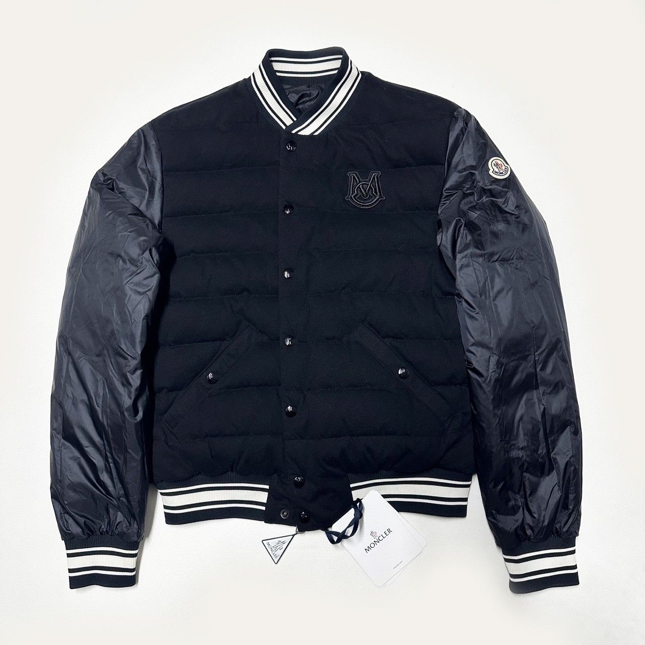 Moncler Moncler Reversible bouchet size 2 medium m black Mens jacket Size US M / EU 48-50 / 2 - 1 Thumbnail