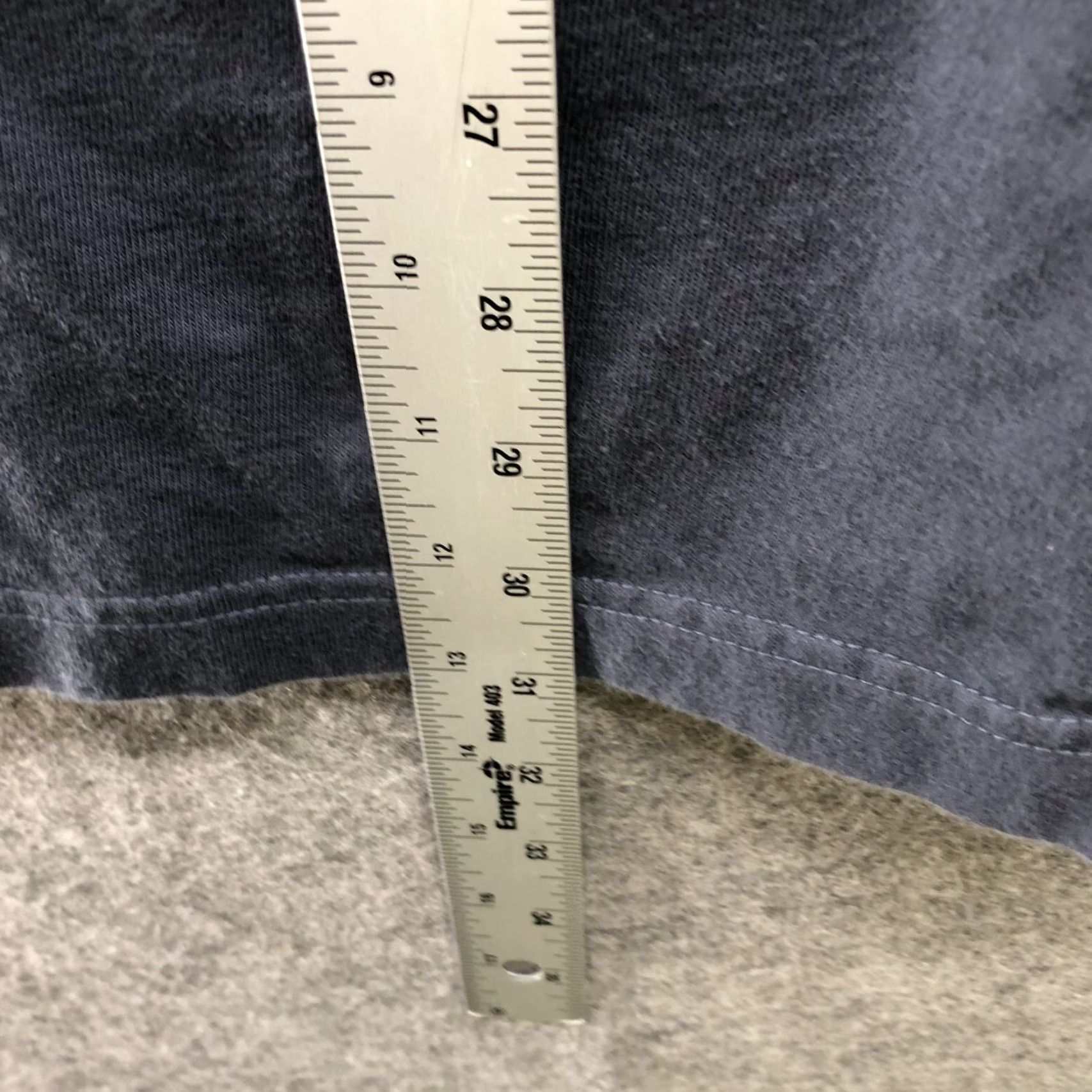 Duluth Trading Company Duluth Trading Co Relaxed Fit Longtail T Shirt Mens S Gray Short Sleeve Crew Neck Cotton Knit Size US S / EU 44-46 / 1 - 6 Thumbnail