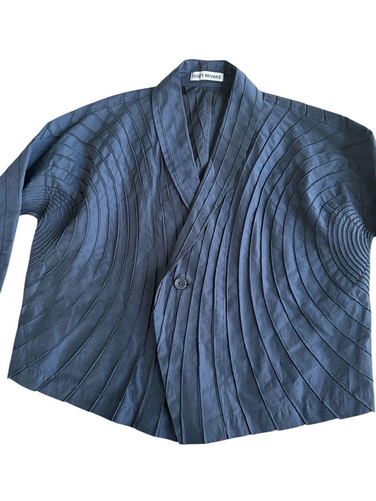 Issey Miyake RARE Issey Miyake pleated blazer Size M / US 6-8 / IT 42-44 - 2 Thumbnail