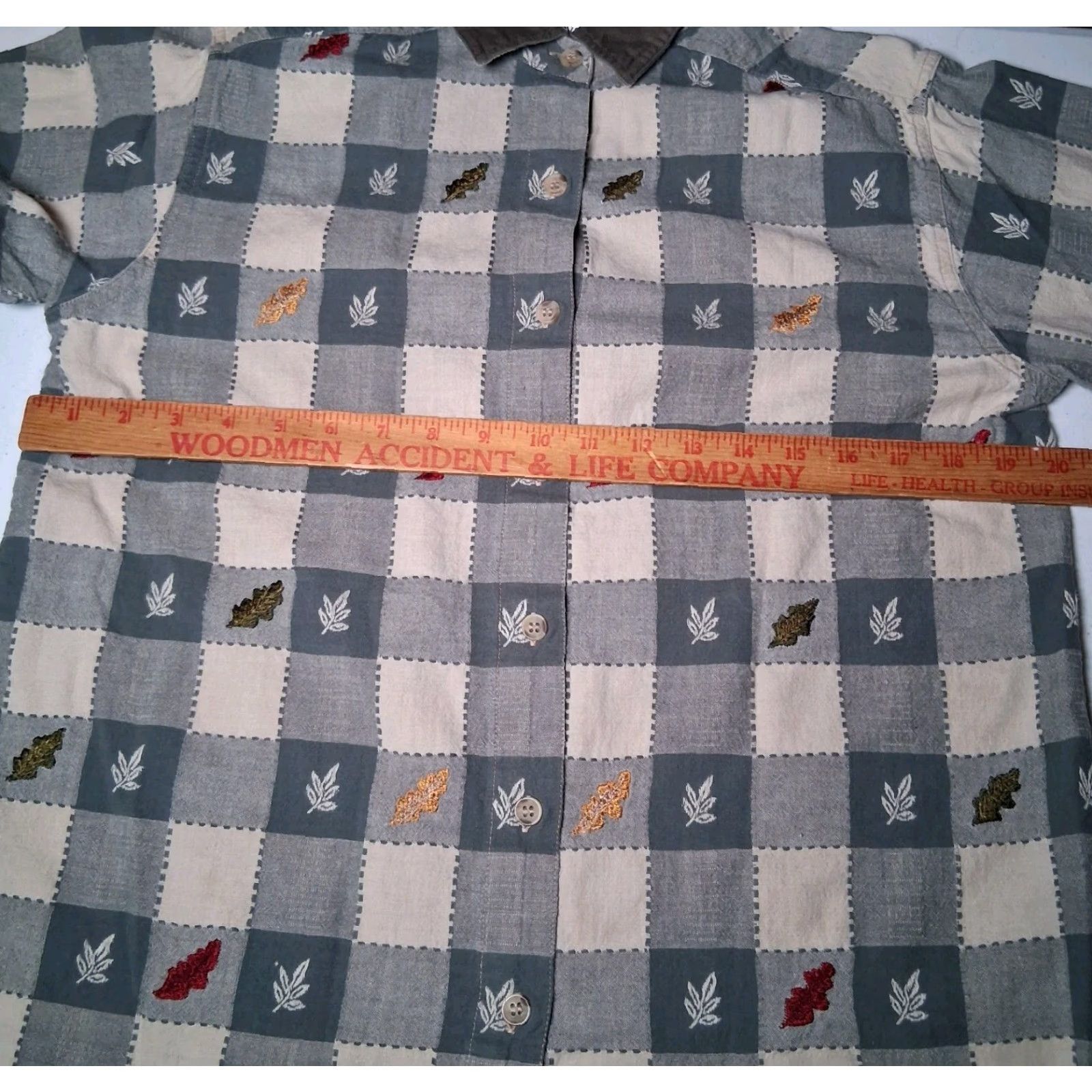 Vintage VINTAGE Casey & Max Shirt Women S Green Plaid Leaf Nature Cabin Cottage ButtonUp Casual Cotton Embroidered Leaves Fall Cottagecore Size S / US 4 / IT 40 - 4 Thumbnail