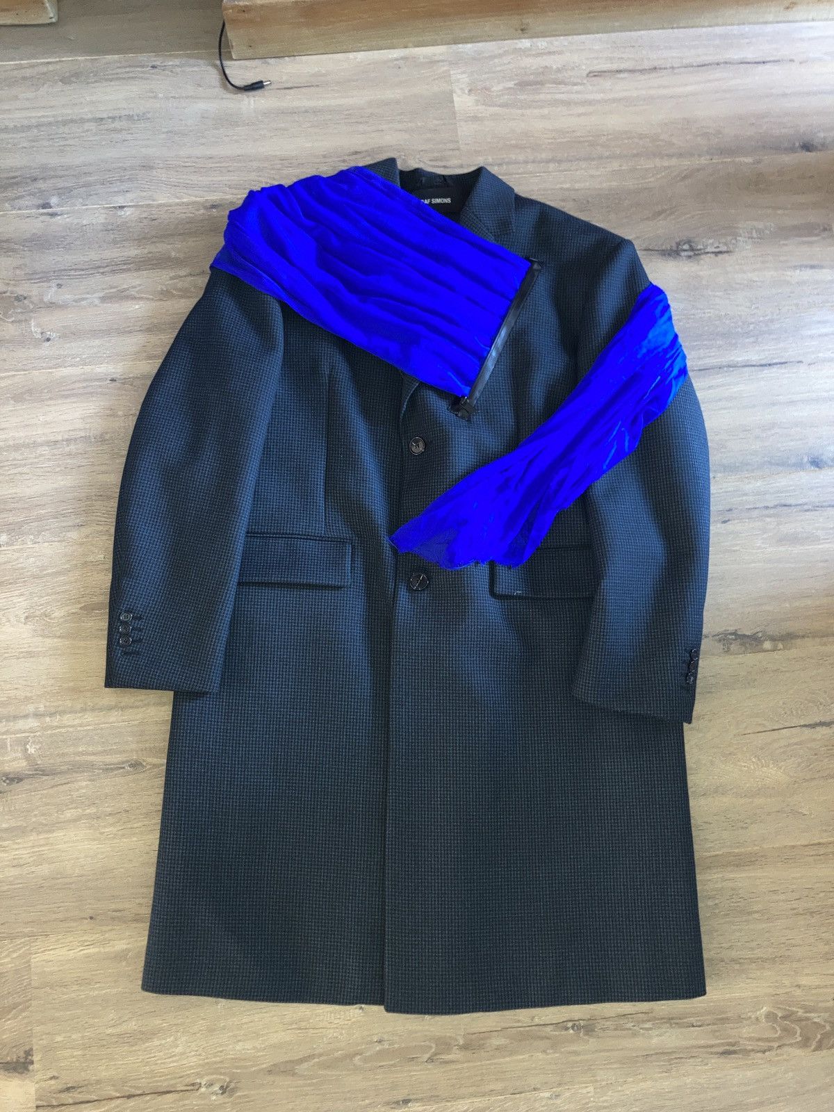 Raf Simons SS19 RUNWAY SCARF OVERSIZED SINGLE BREASTED BLACK/BLUE Size US M / EU 48-50 / 2 - 2 Thumbnail