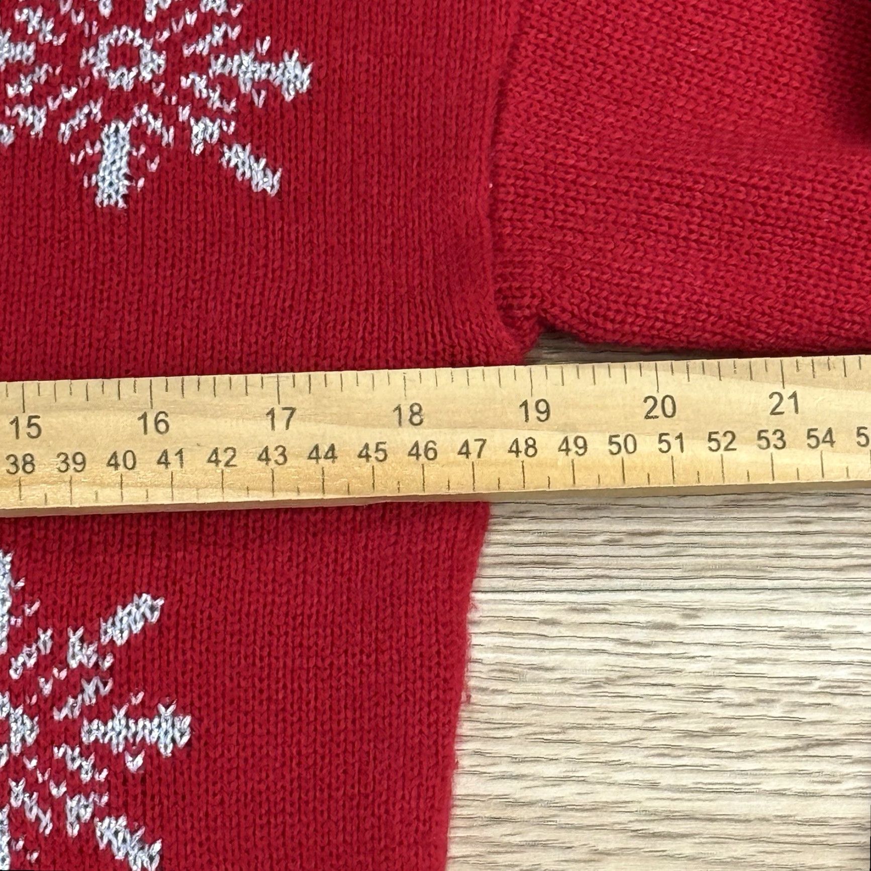 Vintage VINTAGE 33 Degrees Christmas Sweater, Womens Medium Holiday Ugly Sweater Red Pug Dog Size M / US 6-8 / IT 42-44 - 7 Thumbnail
