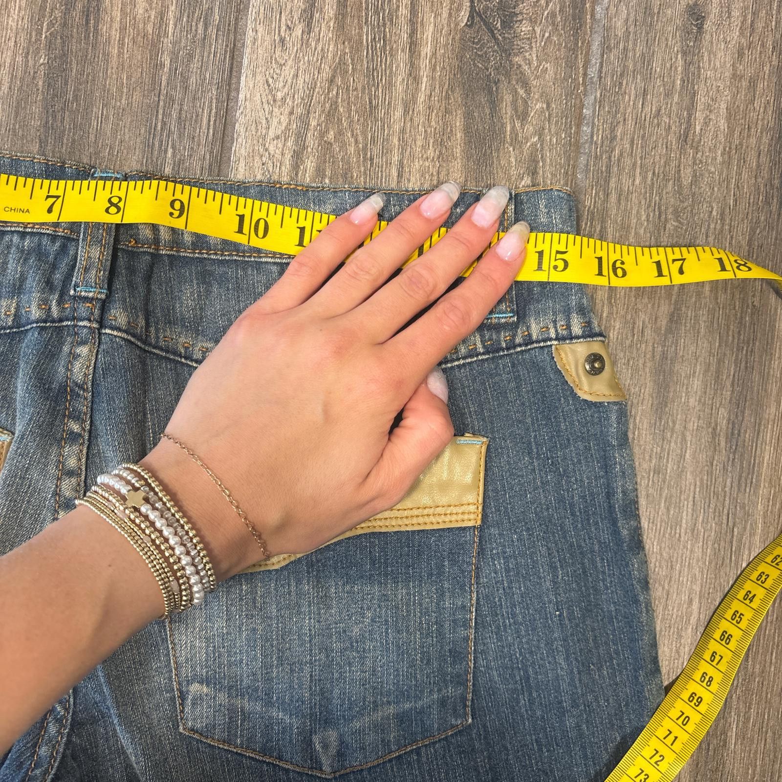 rue21 vintage y2k light wash low waisted flare jeans Size 31" - 6 Thumbnail
