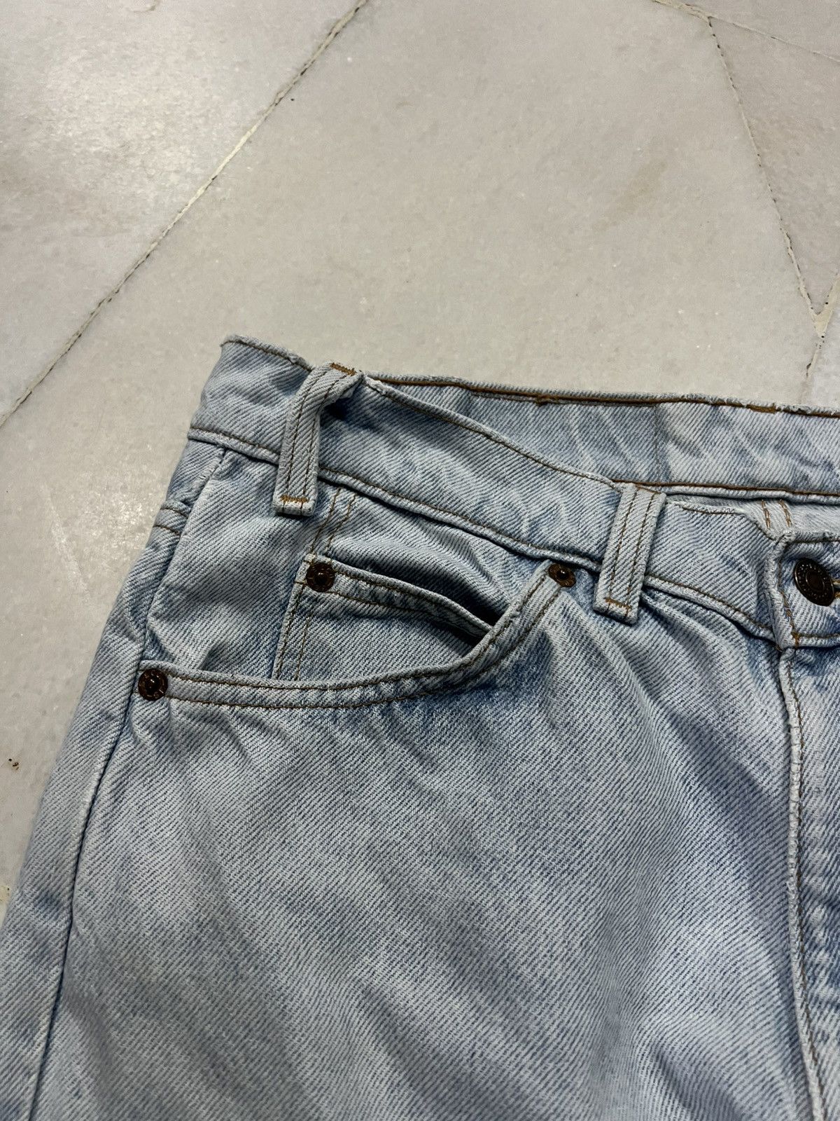 Levi's × Levi's Vintage Clothing VINTAGE 90’s LEVIS 550 ORANGE TAG LIGHT WASH JEANS Size US 30 / EU 46 - 5 Thumbnail