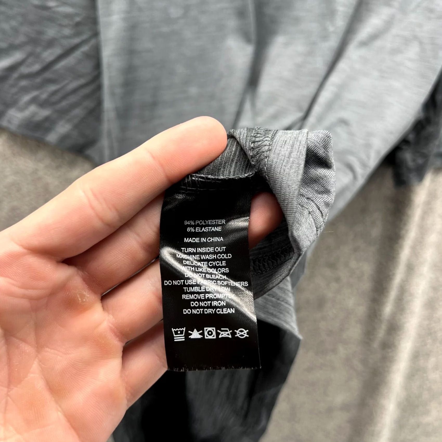 Eddie Bauer VINTAGE not included; Eddie Bauer Shirt Men XL Gray Cotton Crewneck Short Sleeve Logo All Seasons IT IS NOT A VINTAGE item; adjust accordingly Size US XL / EU 56 / 4 - 5 Thumbnail