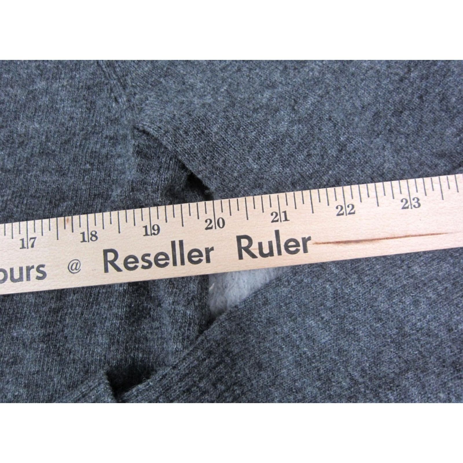 Banana Republic Banana Republic Cardigan Womens Large L Gray Merino Wool Knit Button Up Sweater Size L / US 10 / IT 46 - 6 Thumbnail