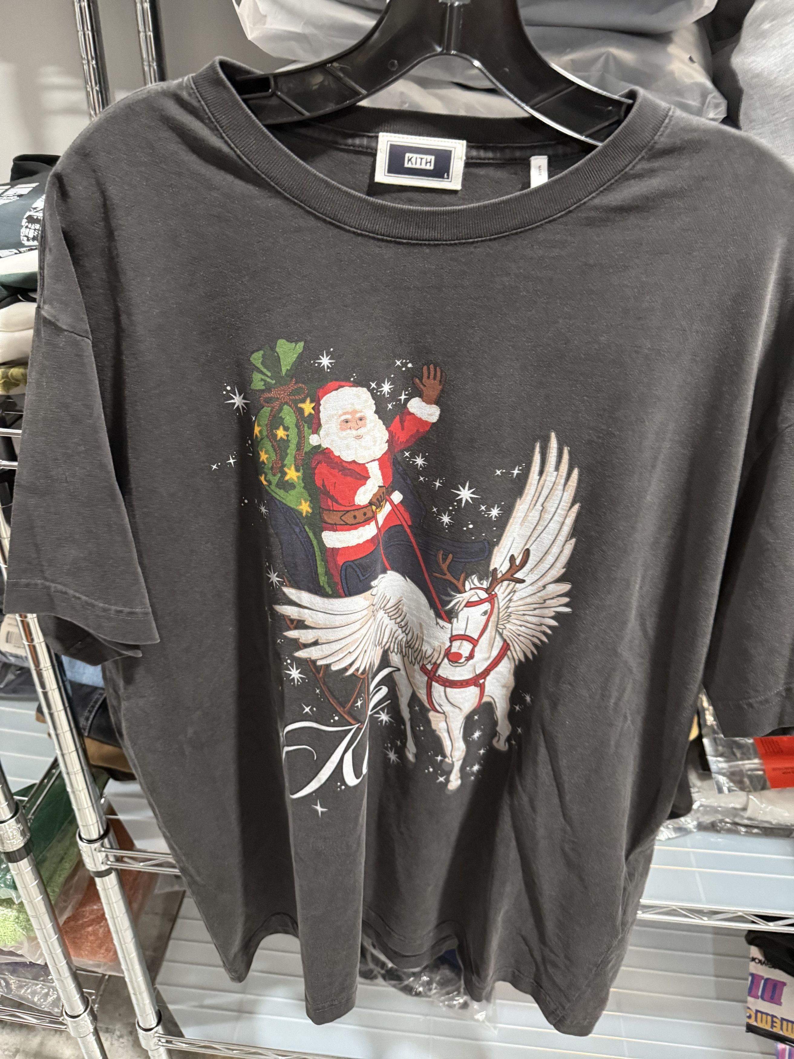 Kith Kith Santa t-shirt Size US L / EU 52-54 / 3 - 1 Thumbnail