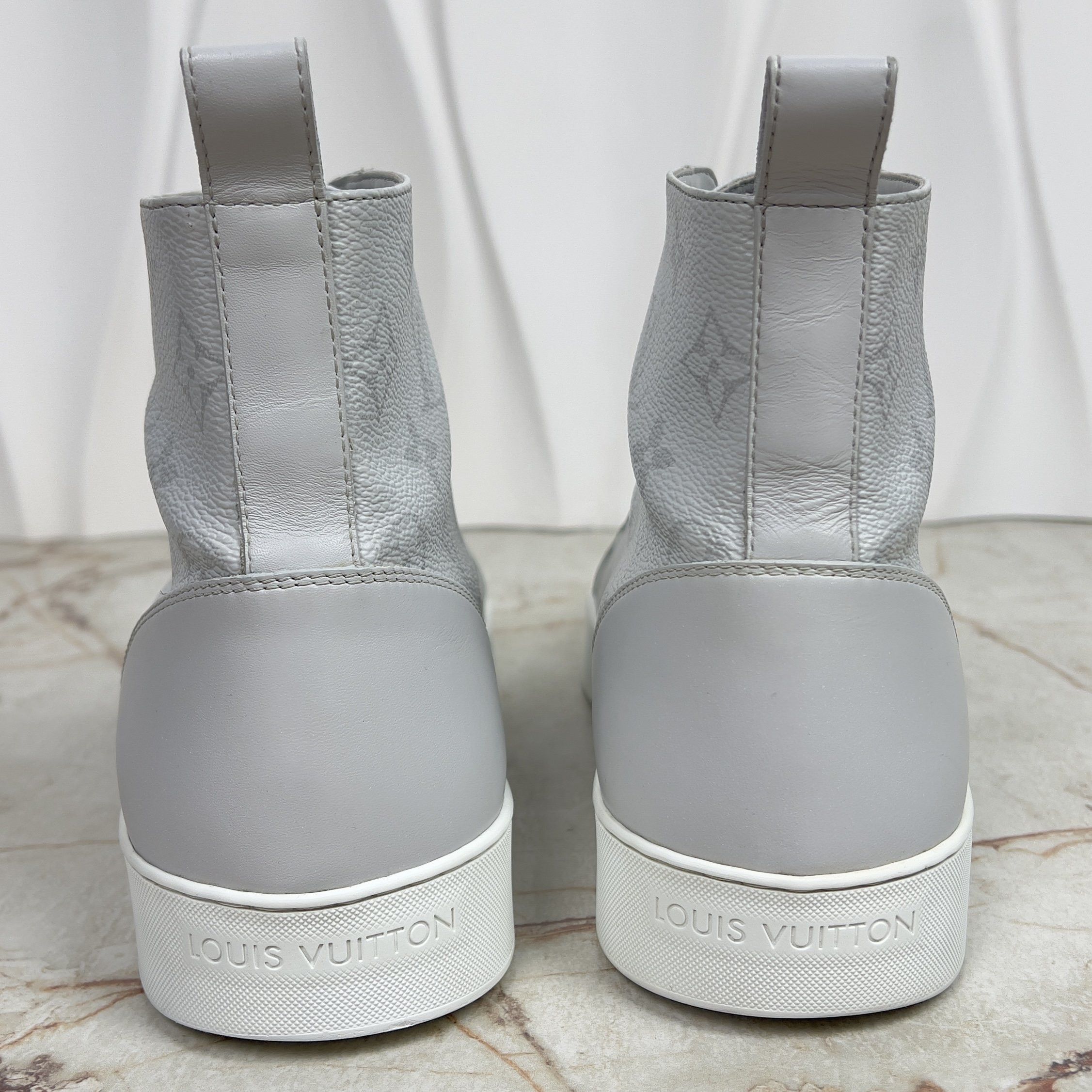 Louis Vuitton Match Up Sneaker LV Monogram Gray Leather Size US 11 / EU 44 - 6 Thumbnail
